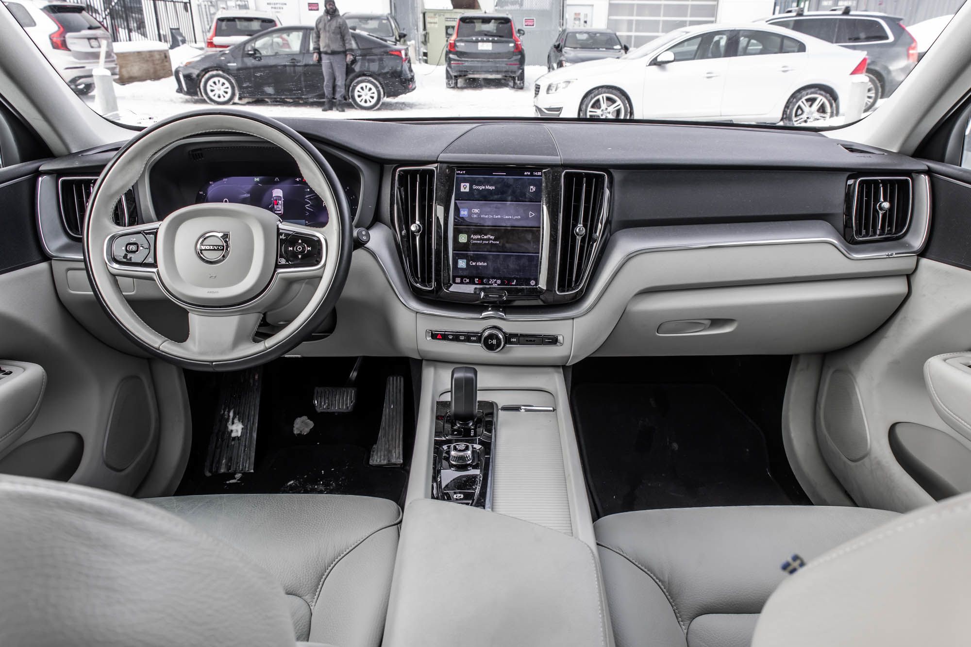 Volvo XC60  2023 à Pointe-Claire, Québec