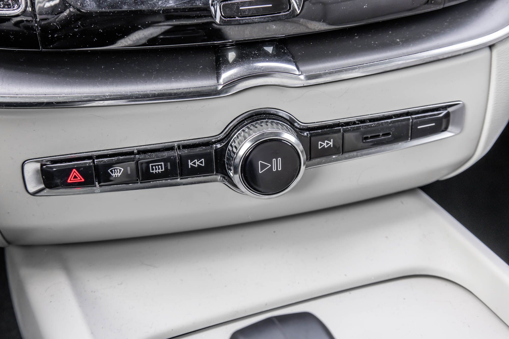 Volvo XC60  2023 à Pointe-Claire, Québec