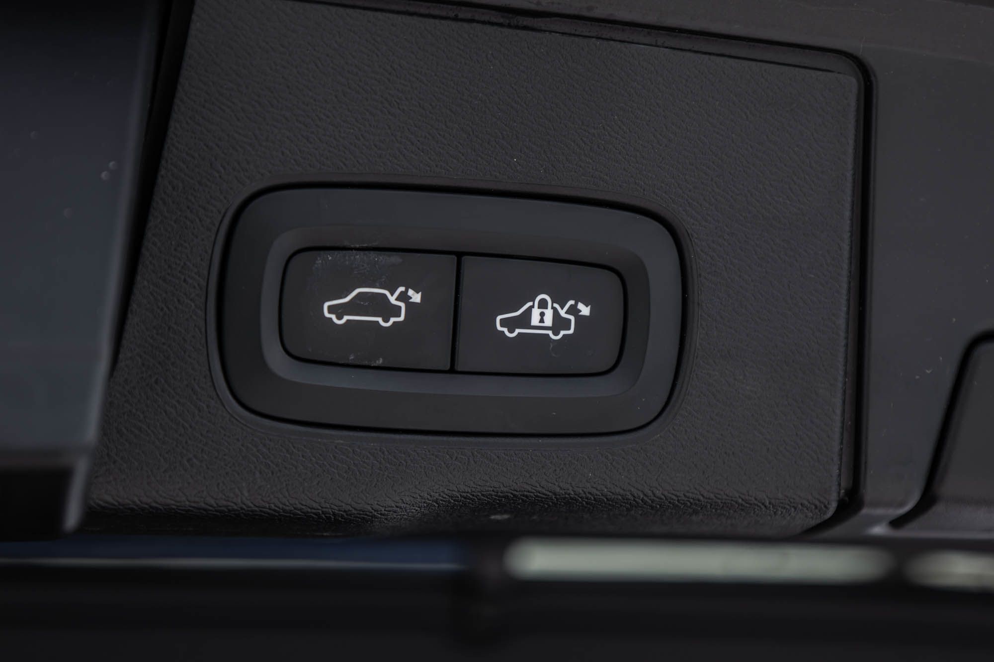 Volvo XC60  2023 à Pointe-Claire, Québec