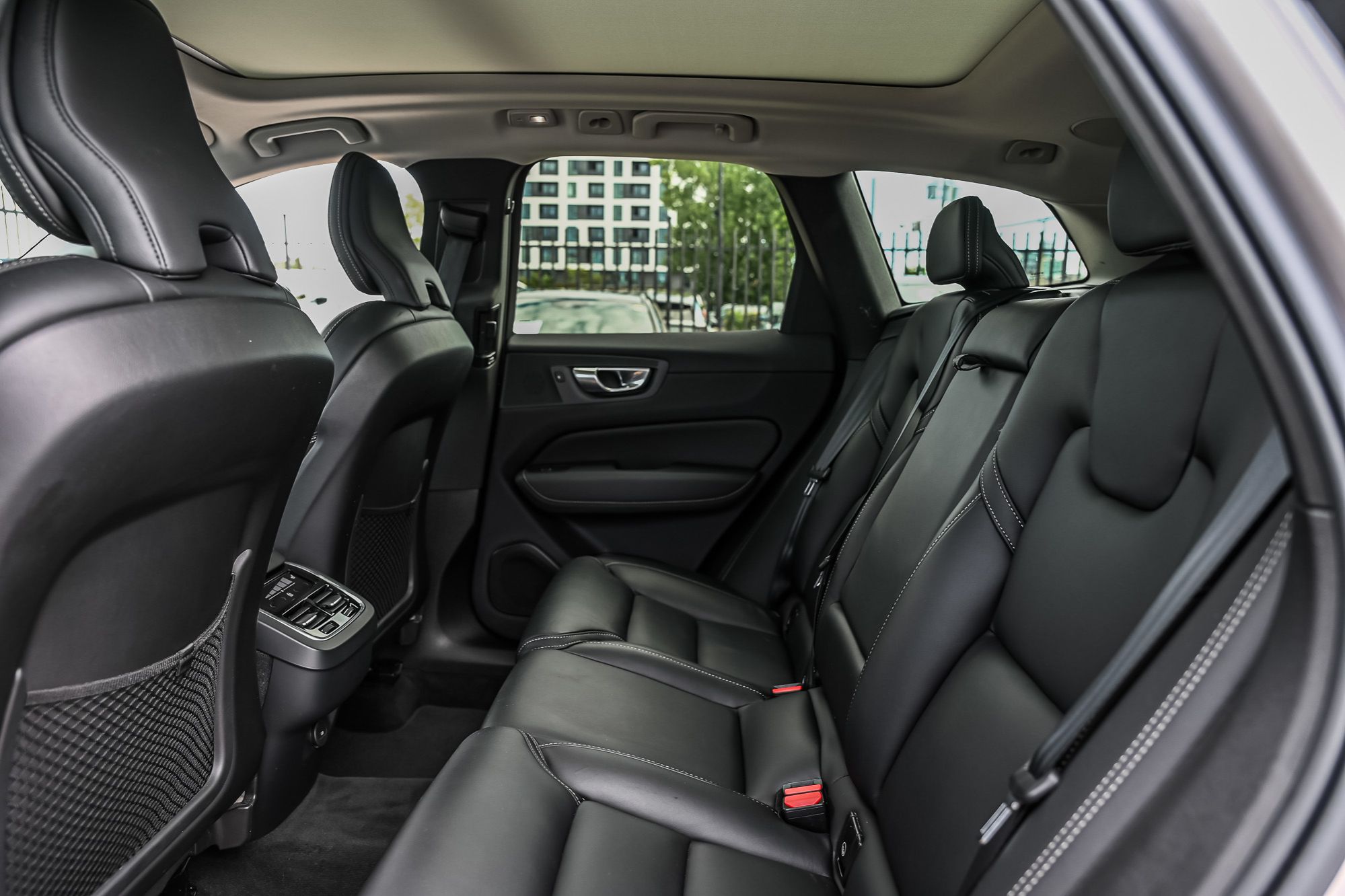 2023 Volvo XC60 in Pointe-Claire, Quebec