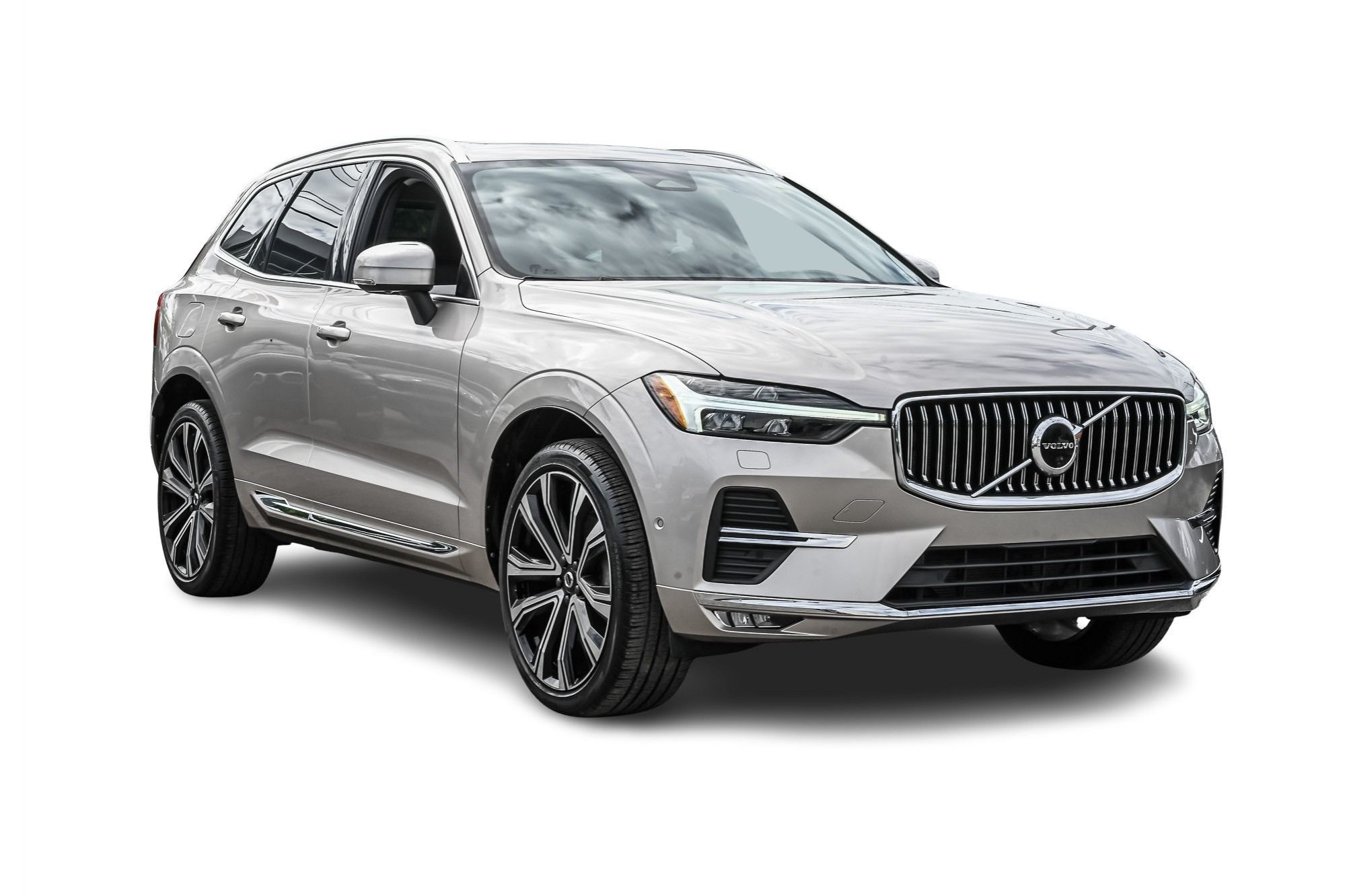 2023 Volvo XC60 in Pointe-Claire, Quebec