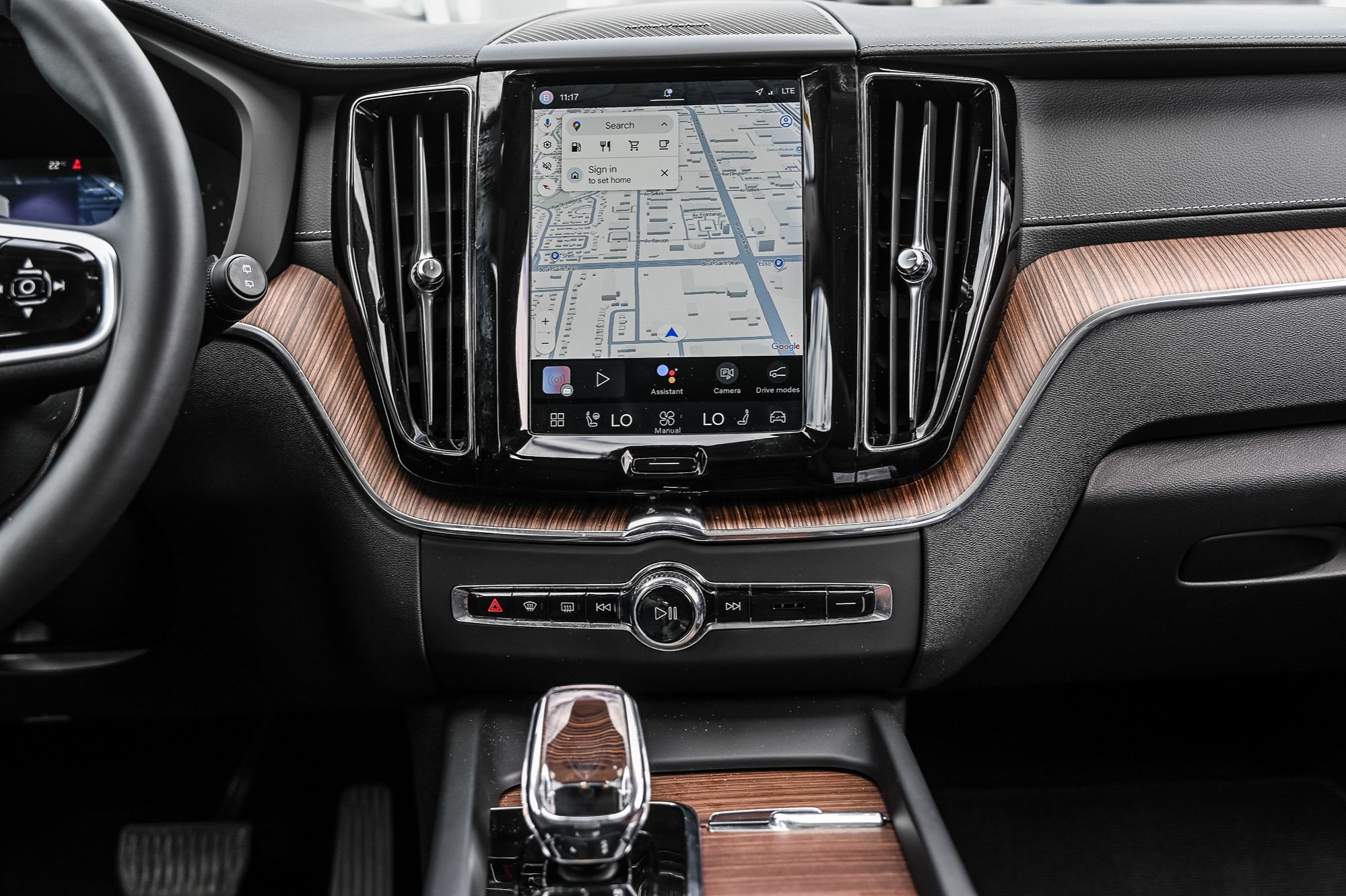 2023 Volvo XC60 in Pointe-Claire, Quebec