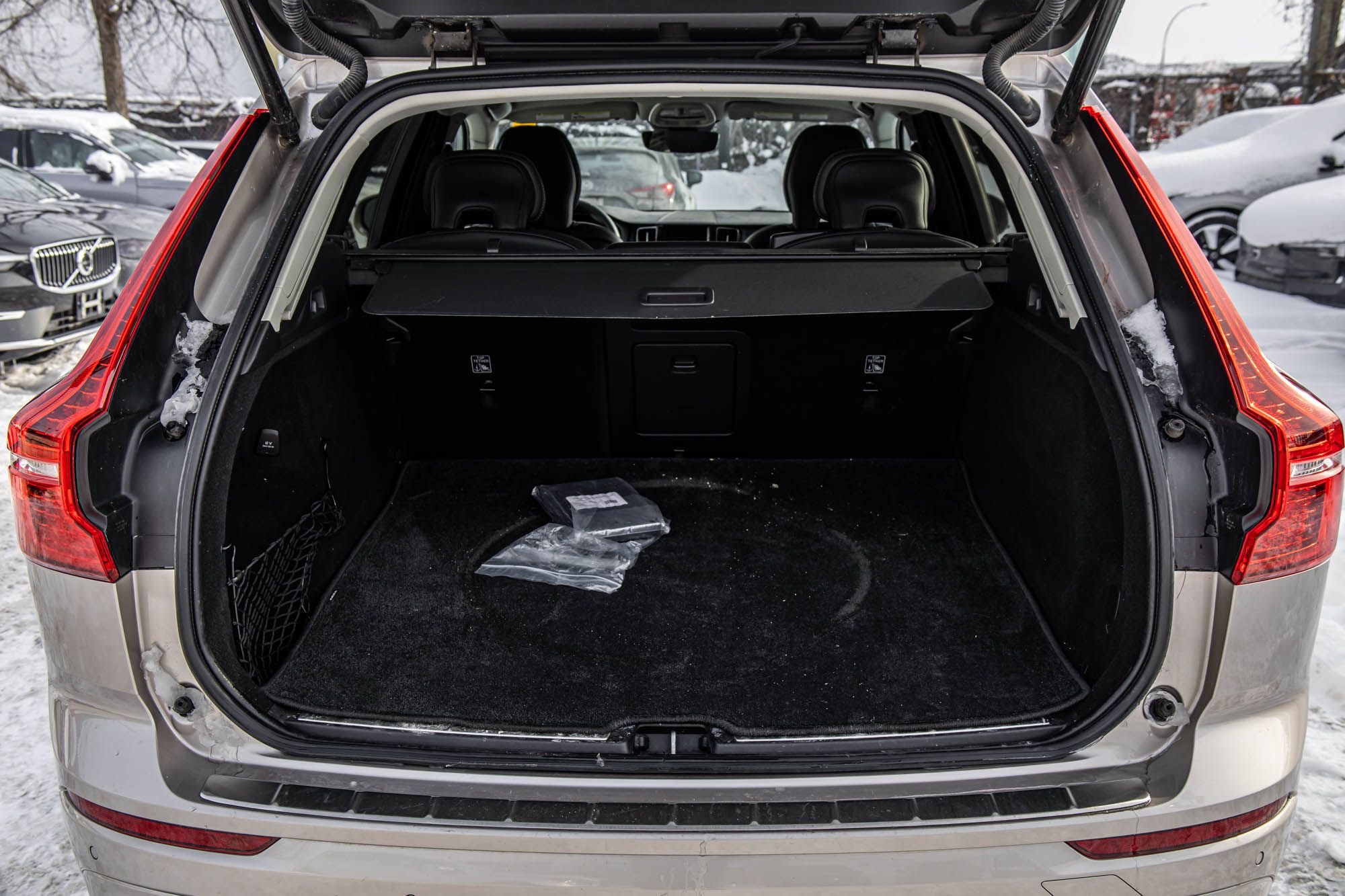 Volvo XC60  2023 à Pointe-Claire, Québec