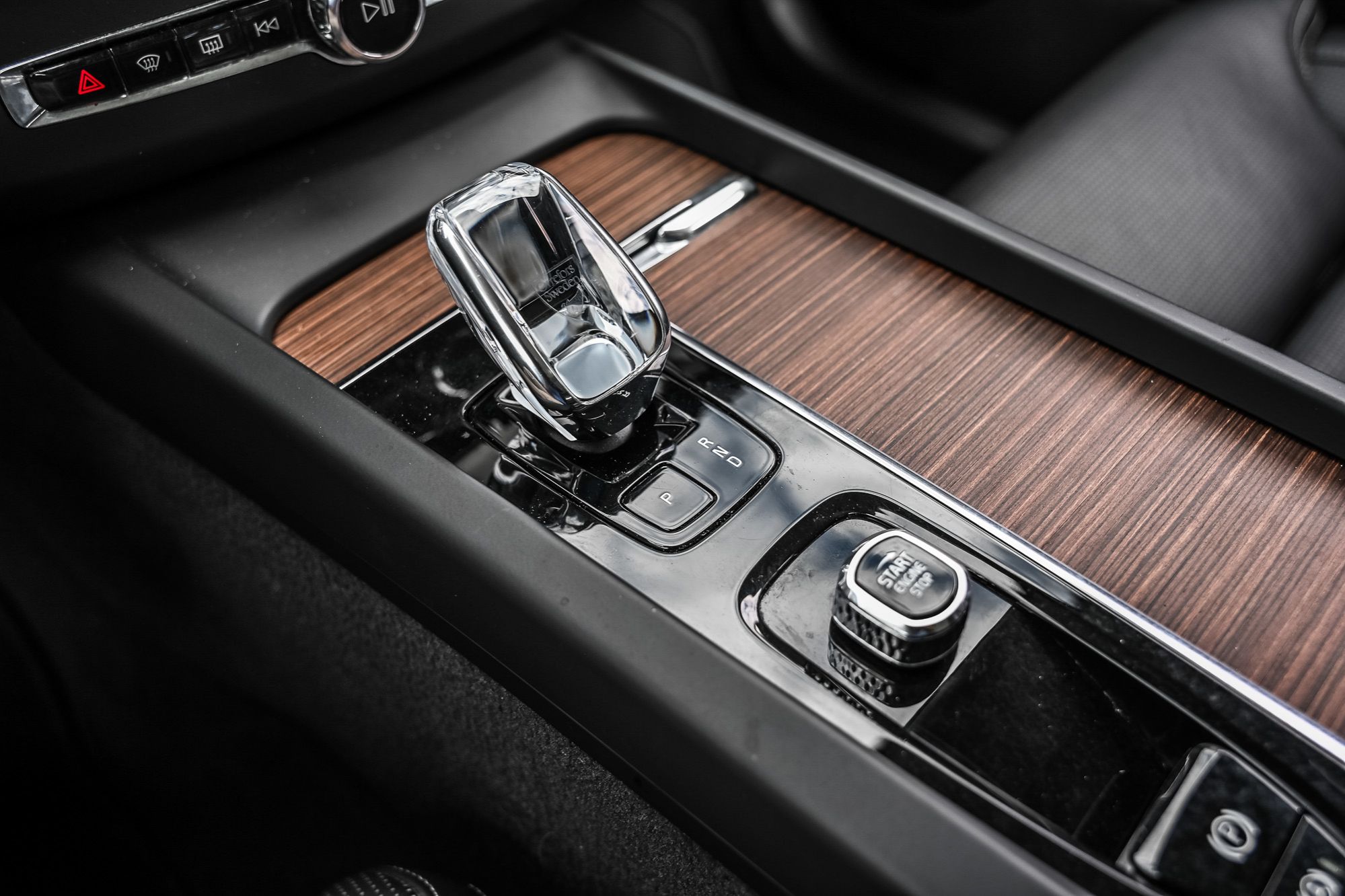 2023 Volvo XC60 in Pointe-Claire, Quebec