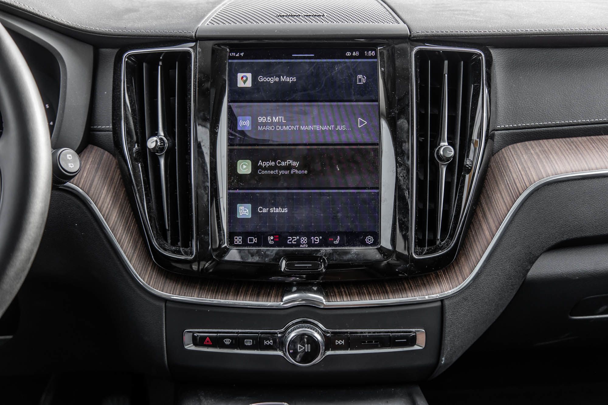 Volvo XC60  2023 à Pointe-Claire, Québec