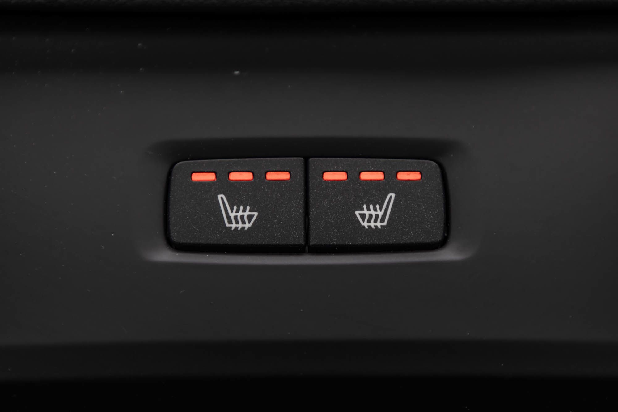 2023 Volvo XC60 in Pointe-Claire, Quebec