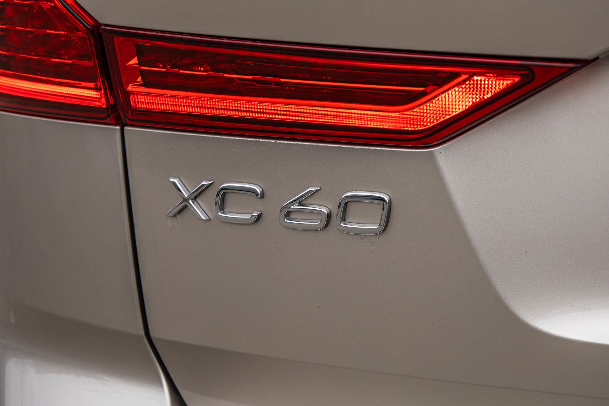 2023 Volvo XC60 in Pointe-Claire, Quebec