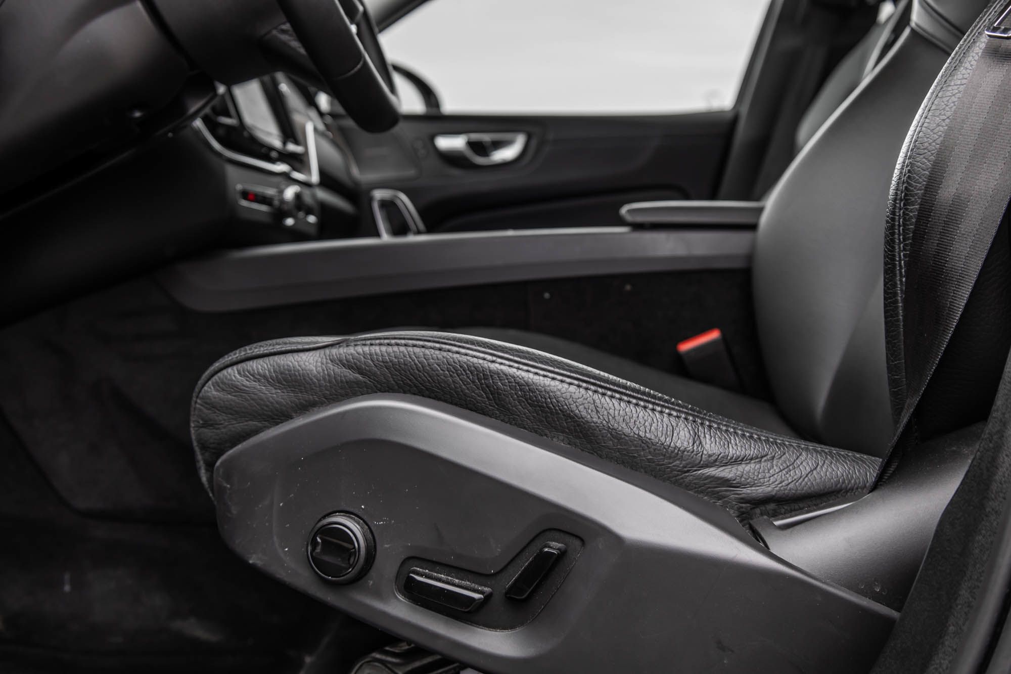 2023 Volvo XC60 in Pointe-Claire, Quebec