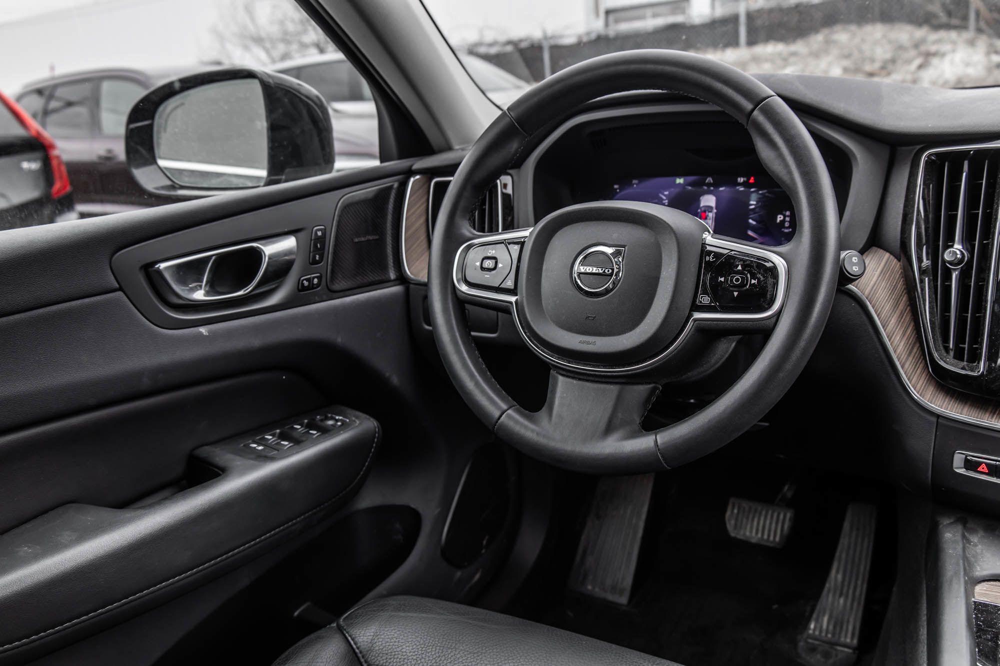 2023 Volvo XC60 in Pointe-Claire, Quebec