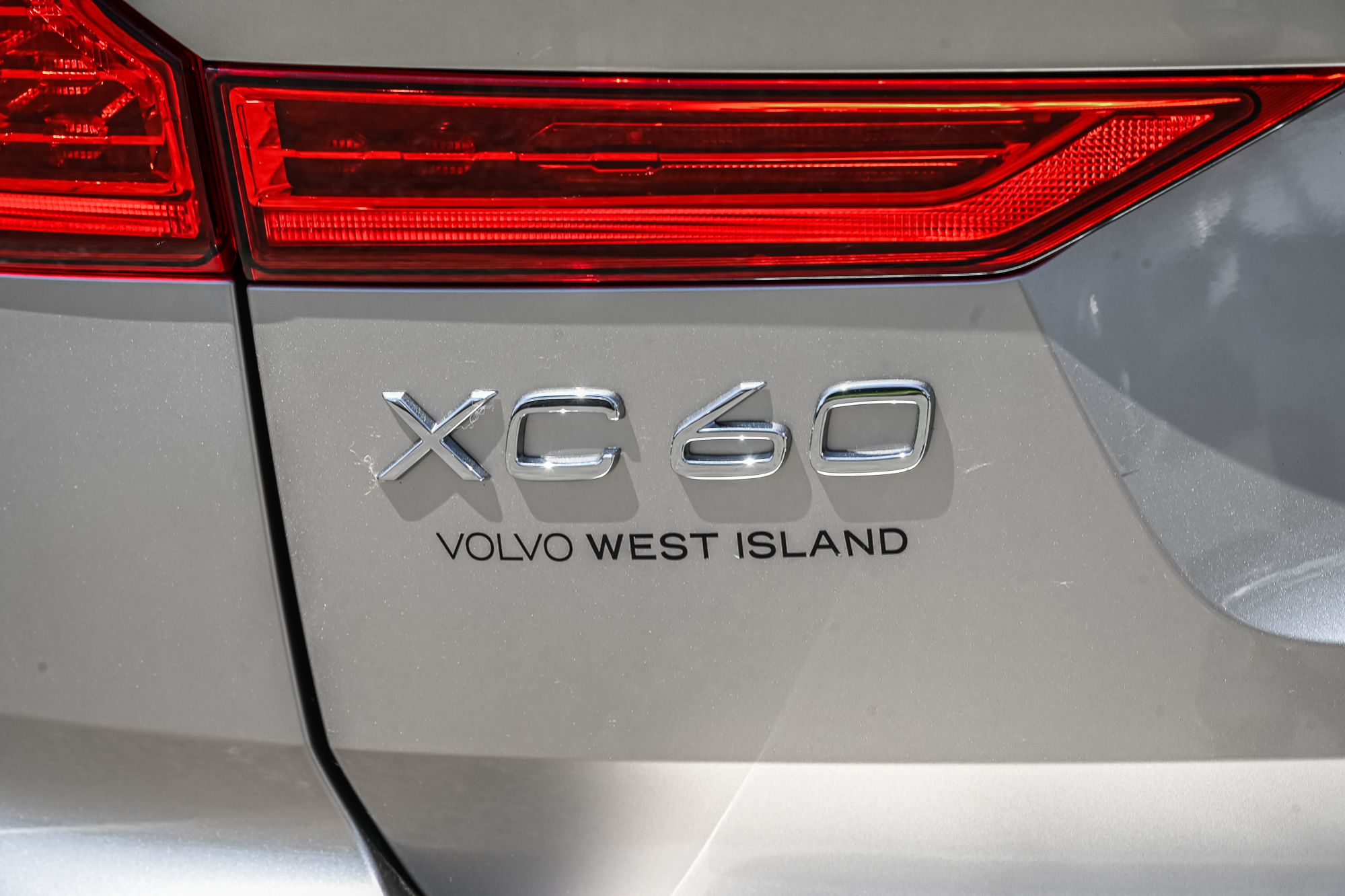 Volvo XC60  2023 à Pointe-Claire, Québec