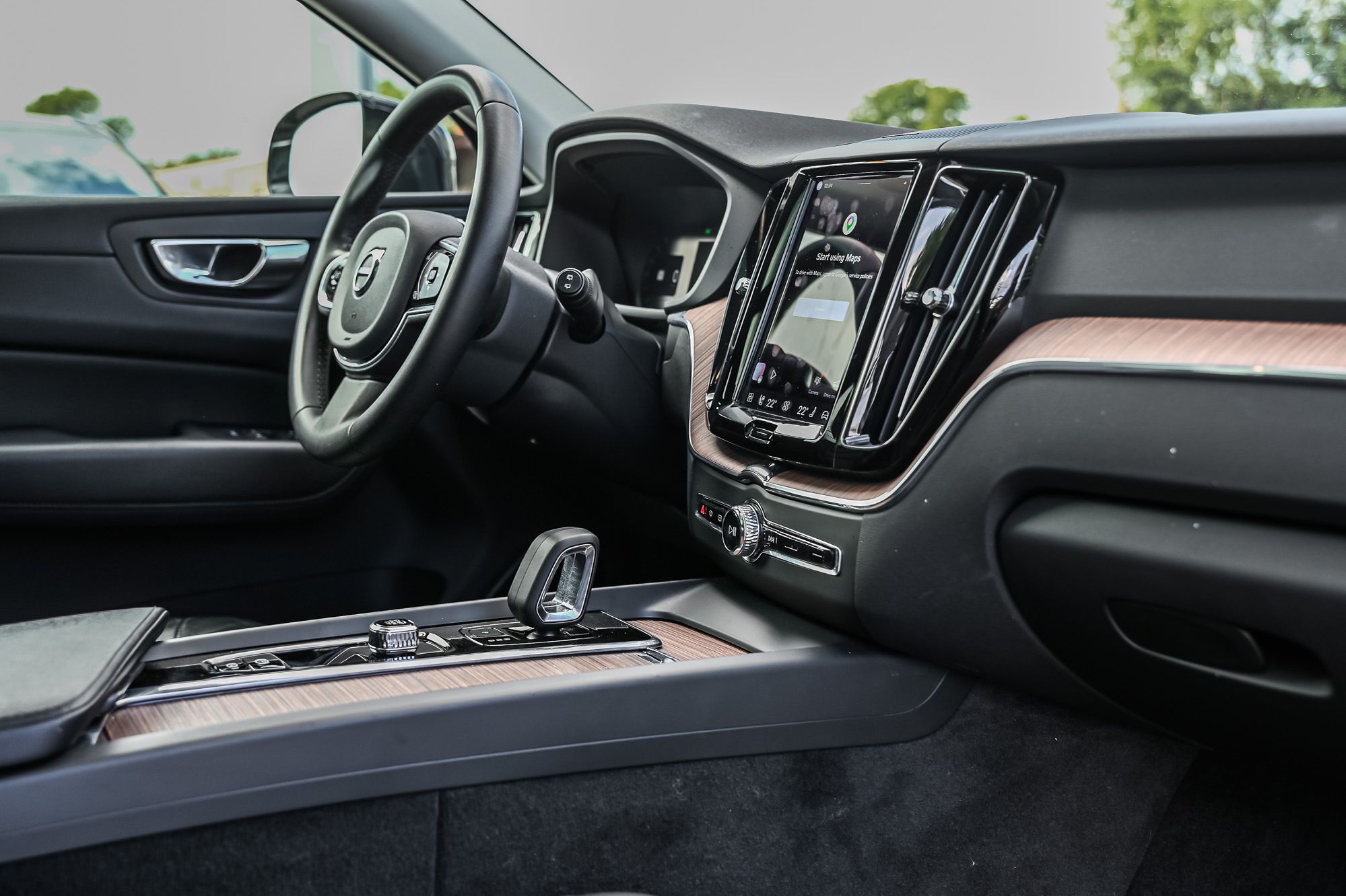 2023 Volvo XC60 in Pointe-Claire, Quebec