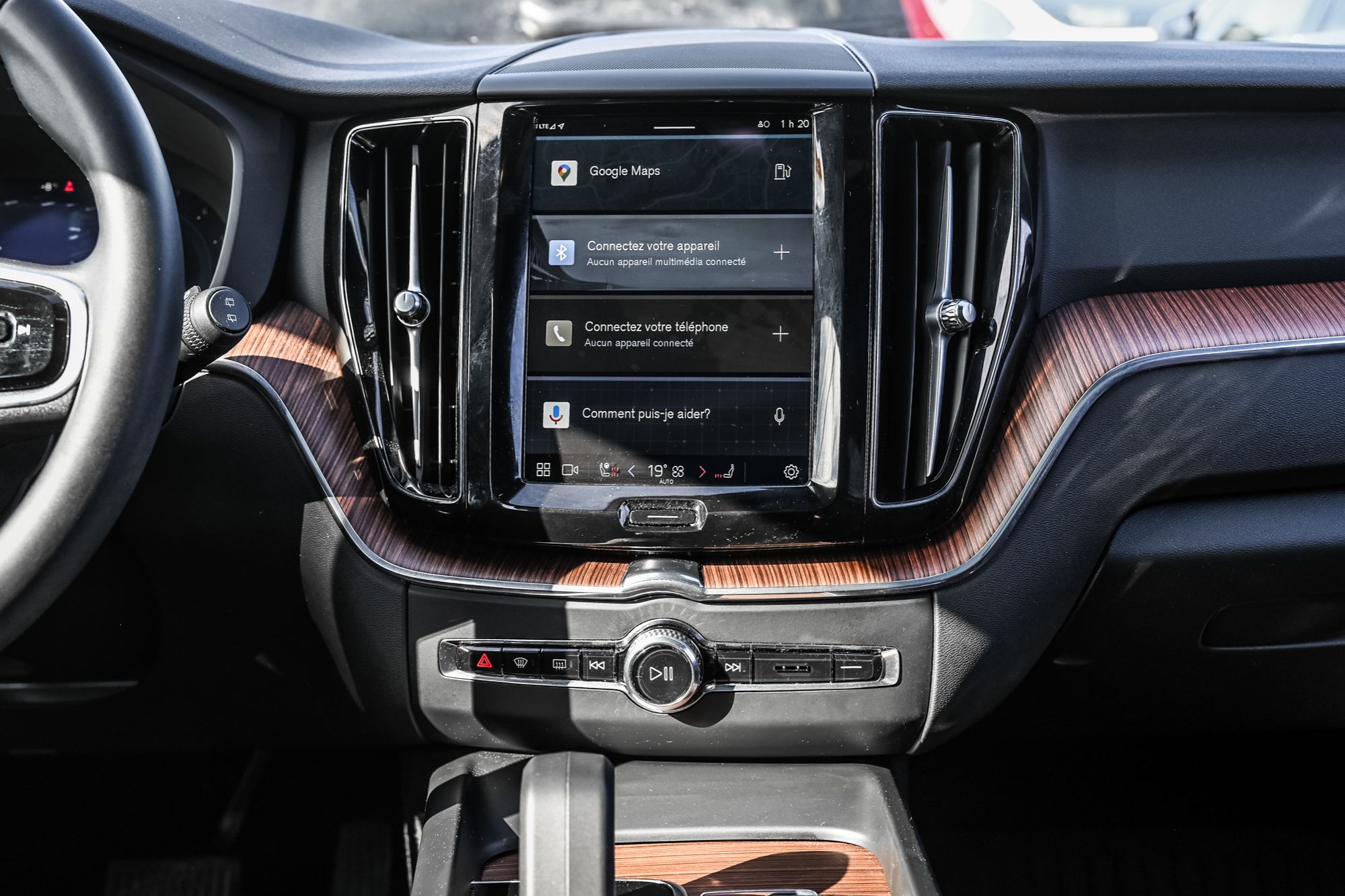 2024 Volvo XC60 in Pointe-Claire, Quebec