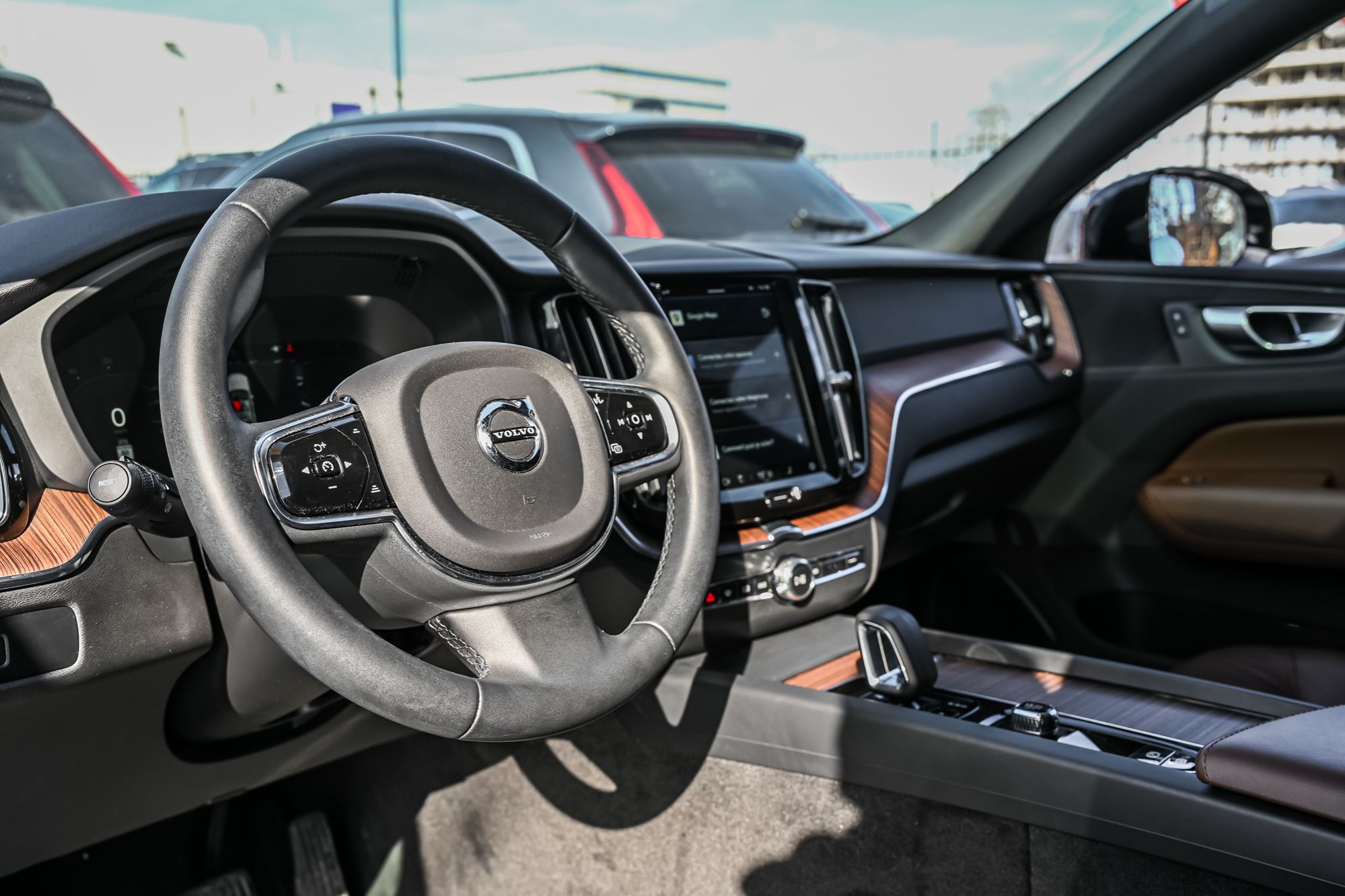 2024 Volvo XC60 in Pointe-Claire, Quebec