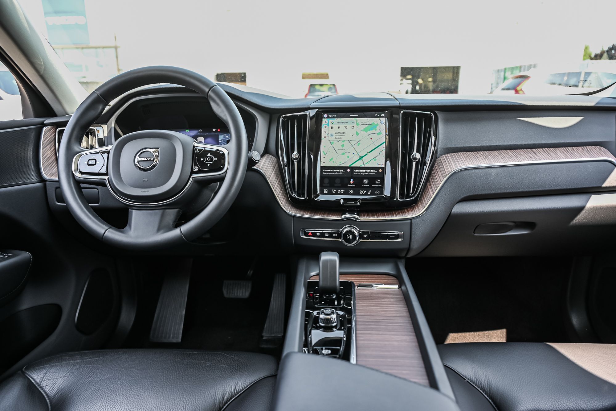 Volvo XC60  2024 à Pointe-Claire, Québec