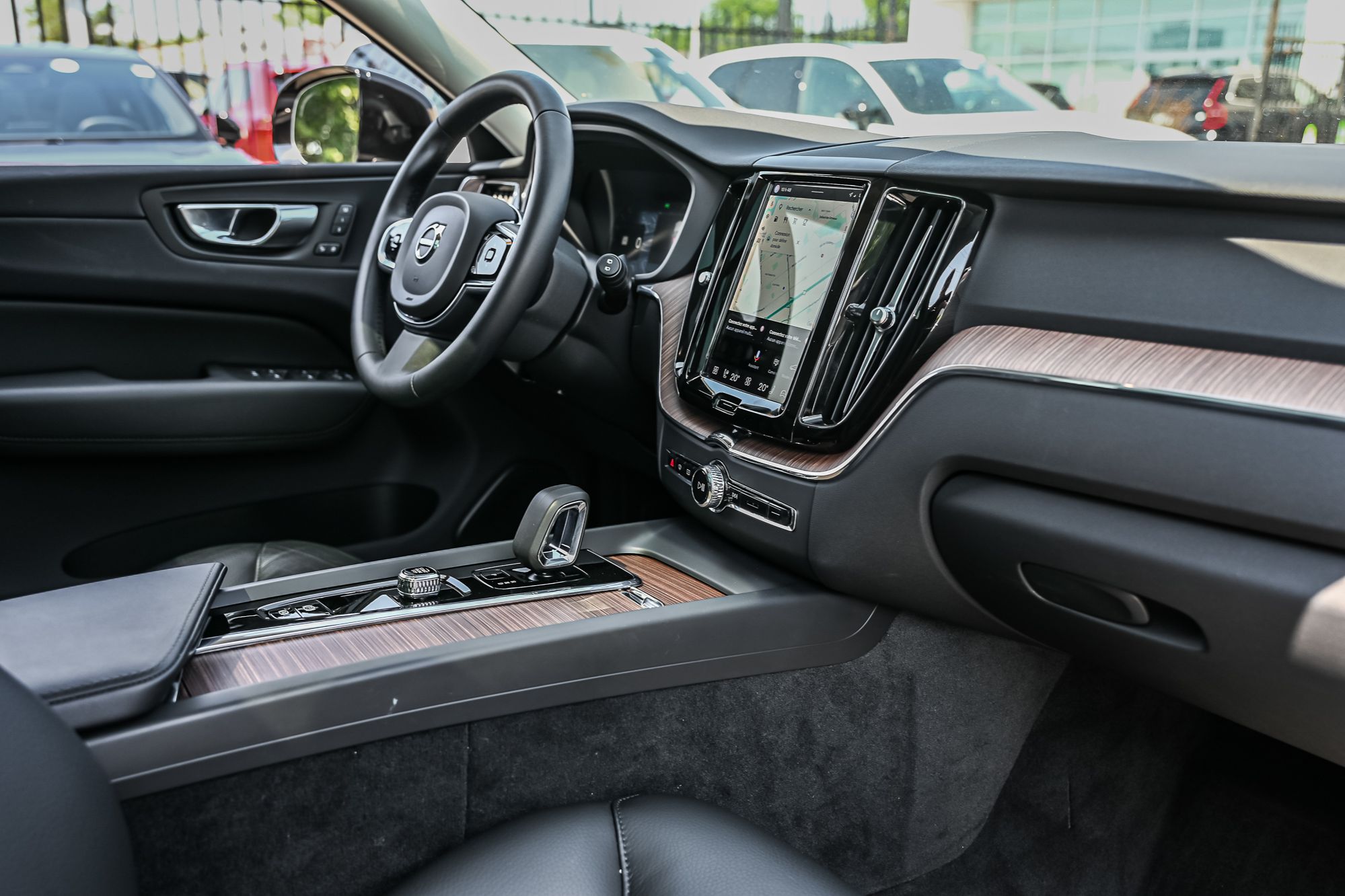 Volvo XC60  2024 à Pointe-Claire, Québec