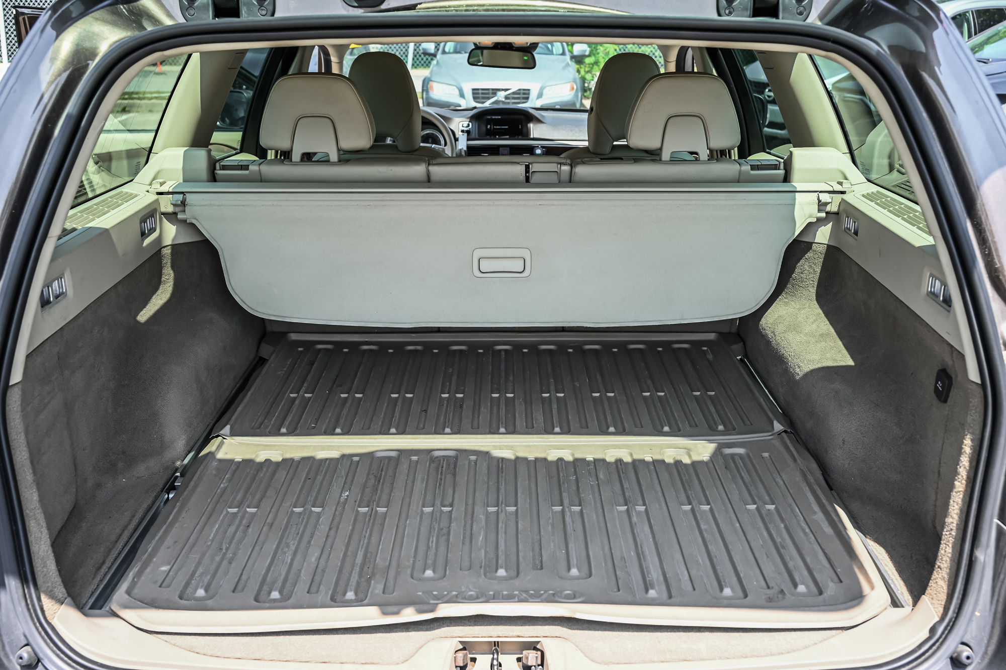 2013 Volvo XC70 in Pointe-Claire, Quebec