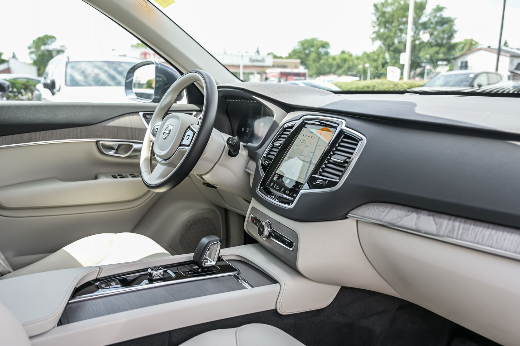 Volvo XC90 Recharge  2024 à Pointe-Claire, Québec
