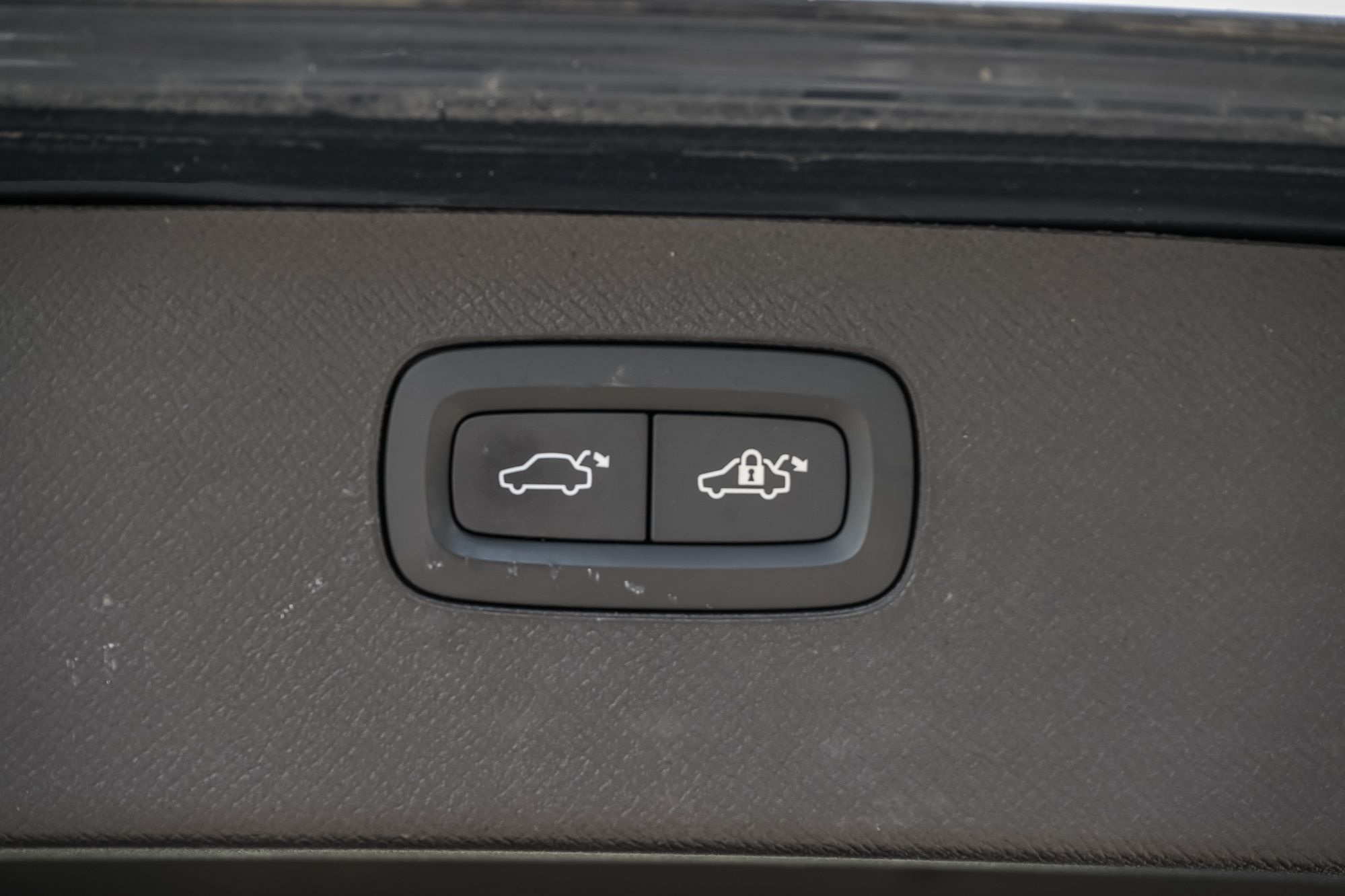 Volvo XC90 Recharge  2024 à Pointe-Claire, Québec