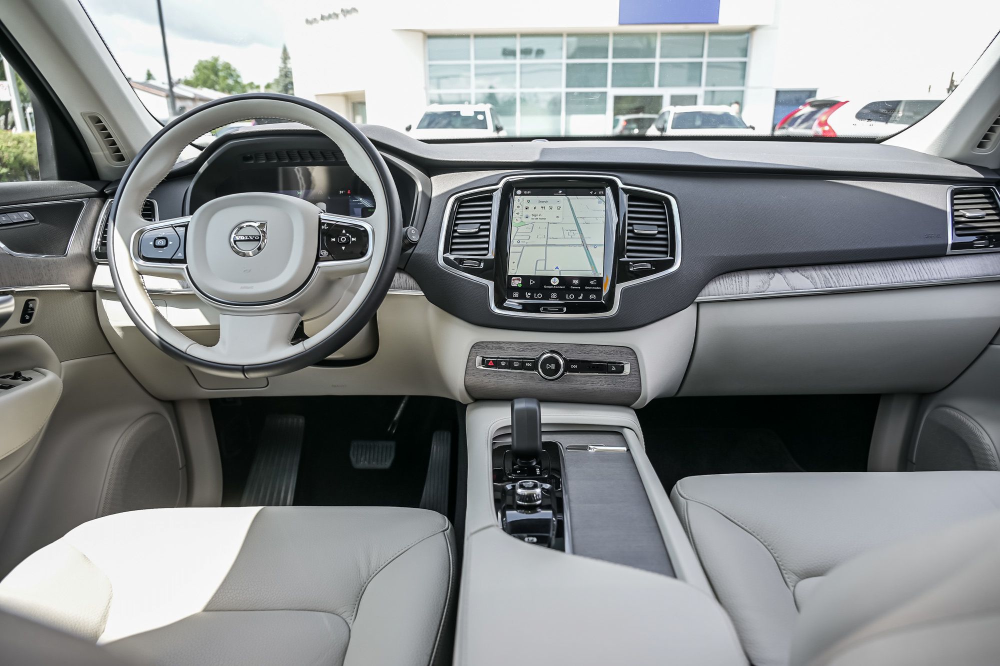Volvo XC90 Recharge  2024 à Pointe-Claire, Québec