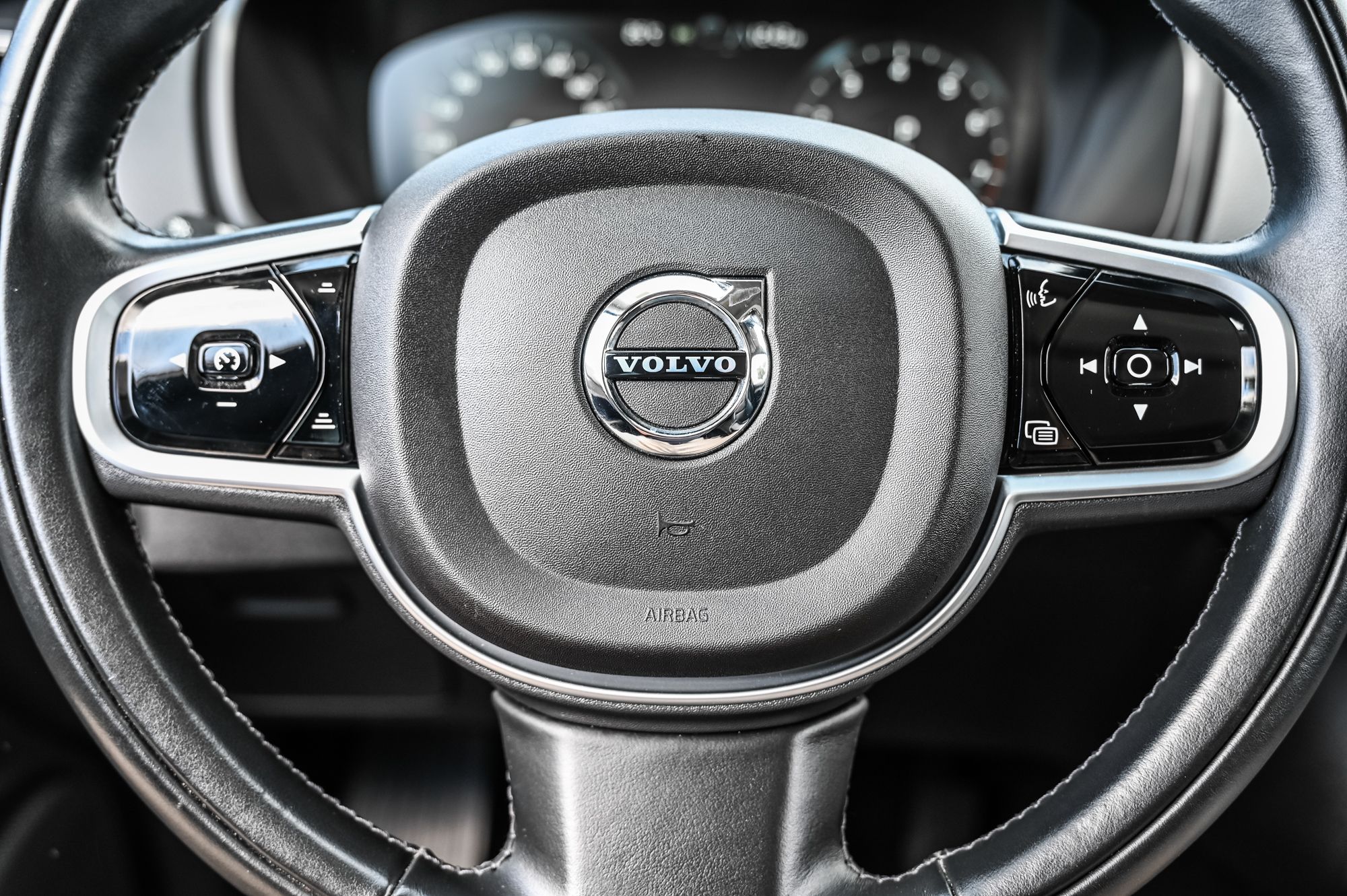 2021 Volvo XC90 in Pointe-Claire, Quebec