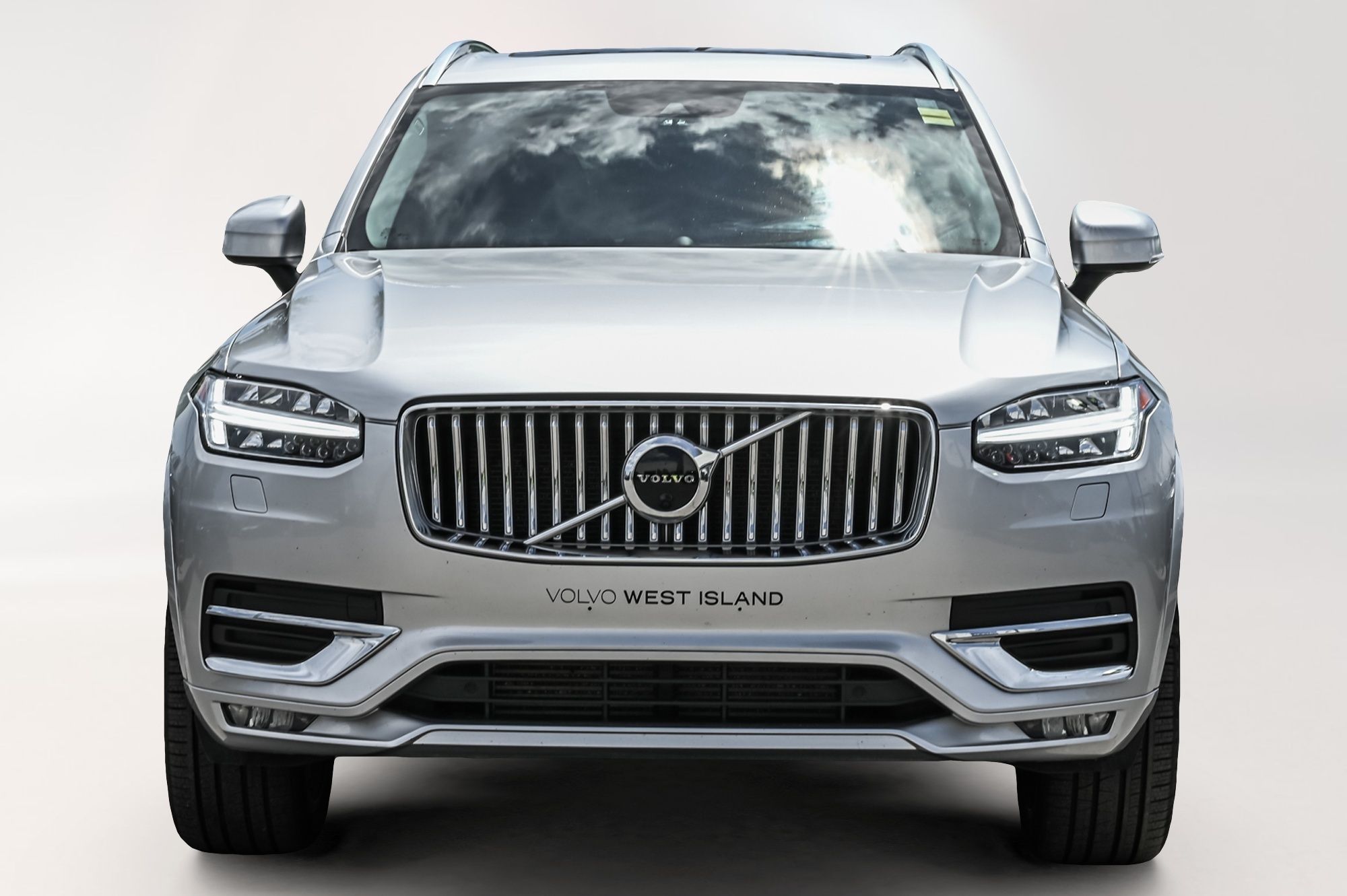 2021 Volvo XC90 in Pointe-Claire, Quebec