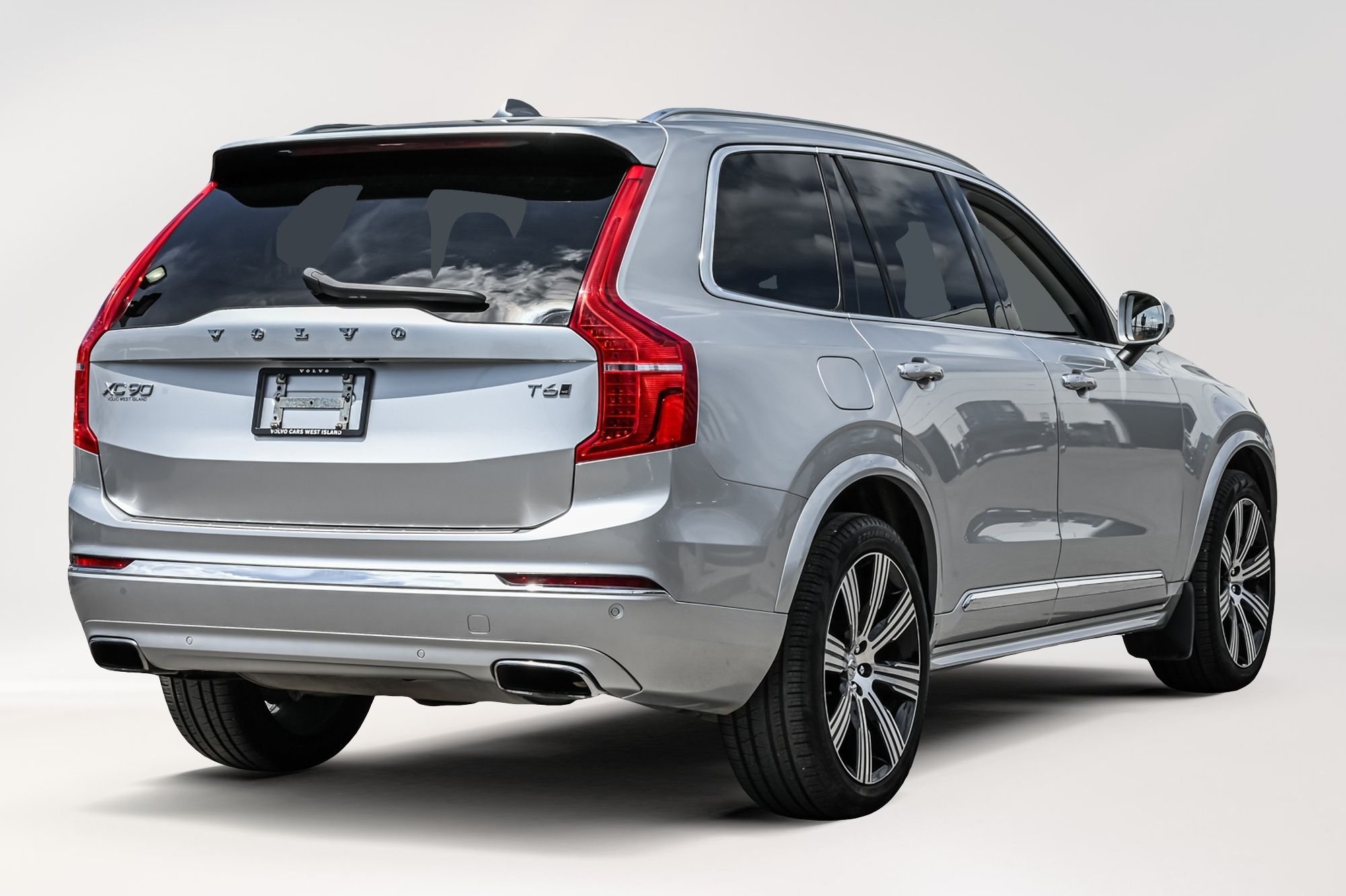 2021 Volvo XC90 in Pointe-Claire, Quebec