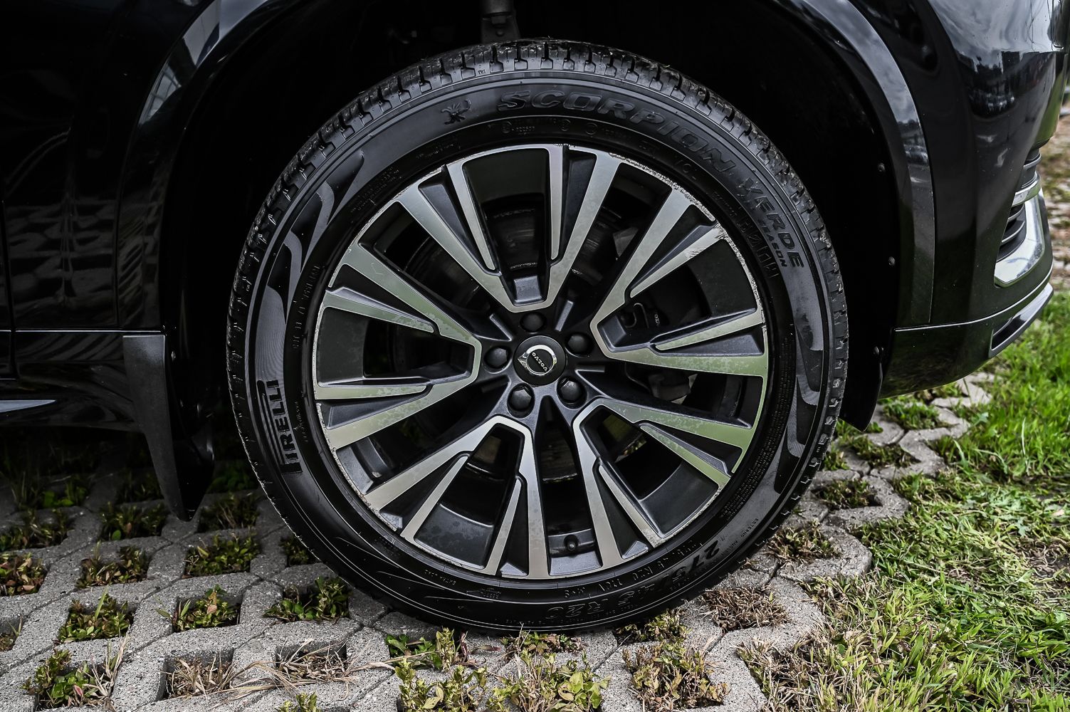 2021 Volvo XC90 in Pointe-Claire, Quebec