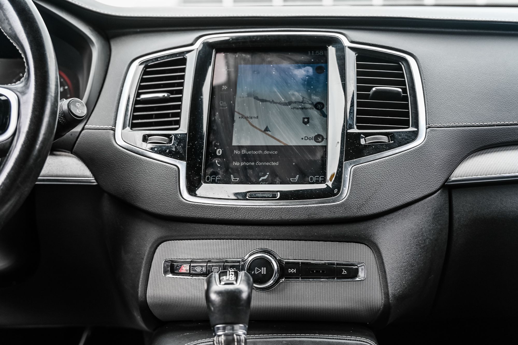 2021 Volvo XC90 in Pointe-Claire, Quebec