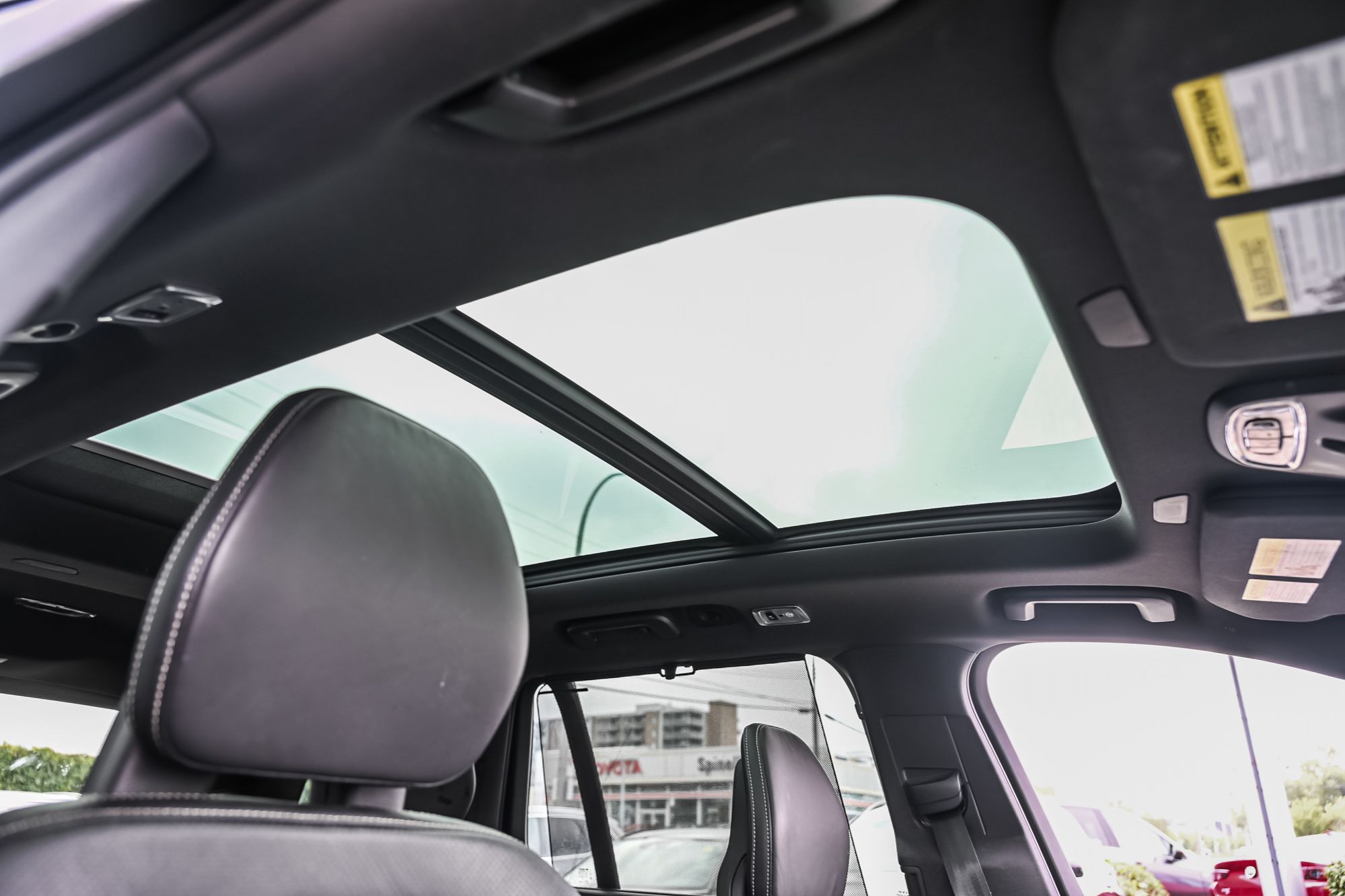 2021 Volvo XC90 in Pointe-Claire, Quebec