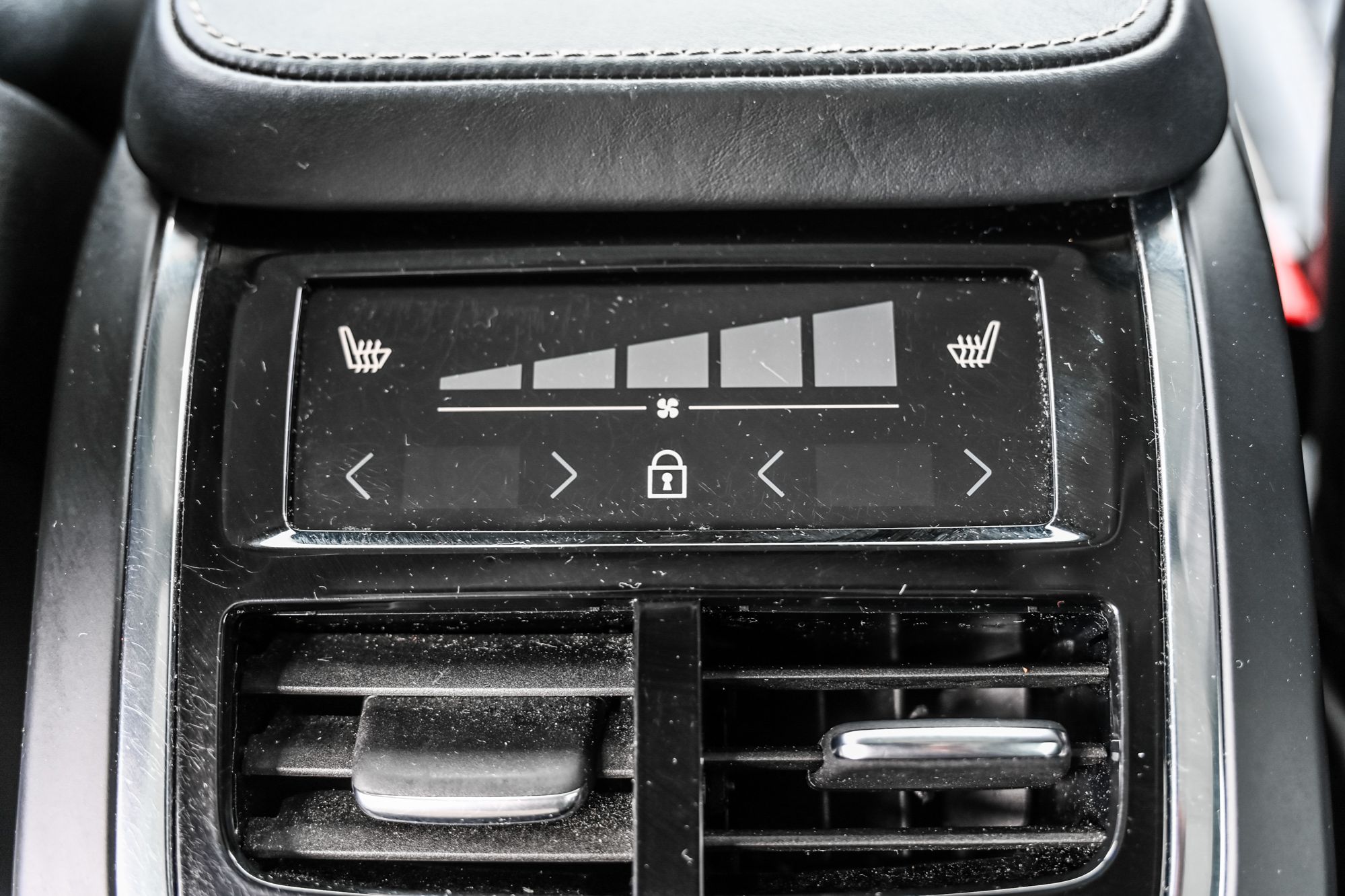 2021 Volvo XC90 in Pointe-Claire, Quebec