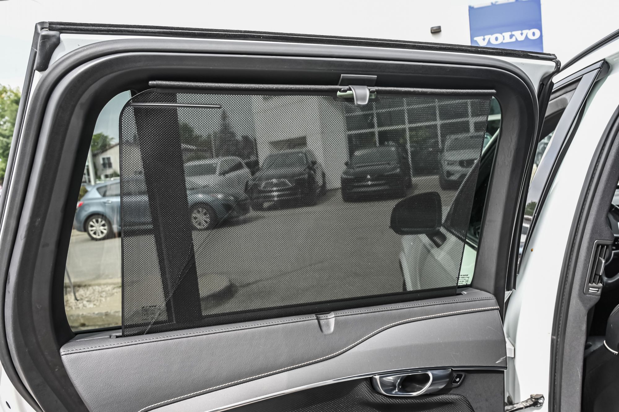 2021 Volvo XC90 in Pointe-Claire, Quebec