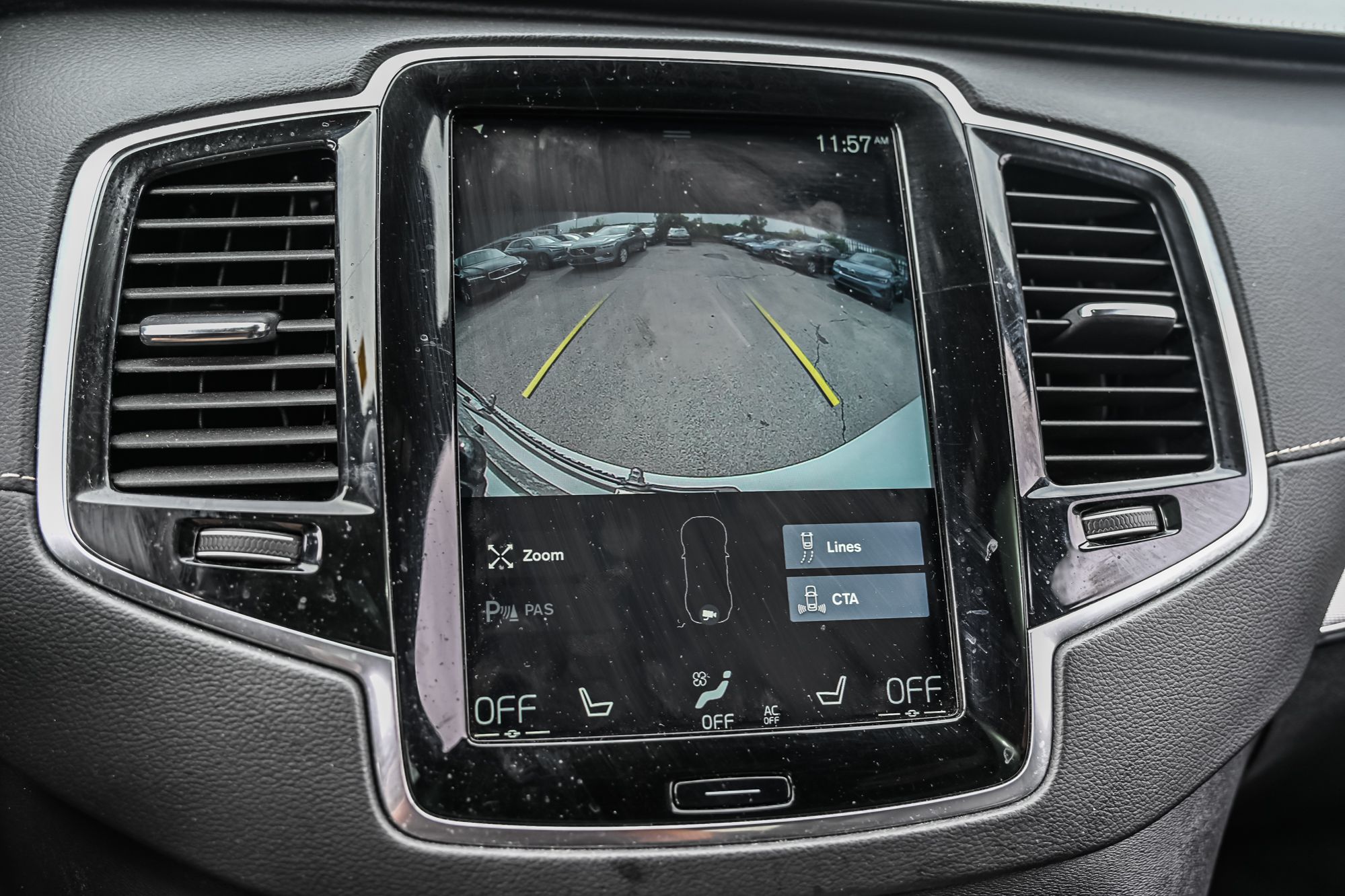 2021 Volvo XC90 in Pointe-Claire, Quebec