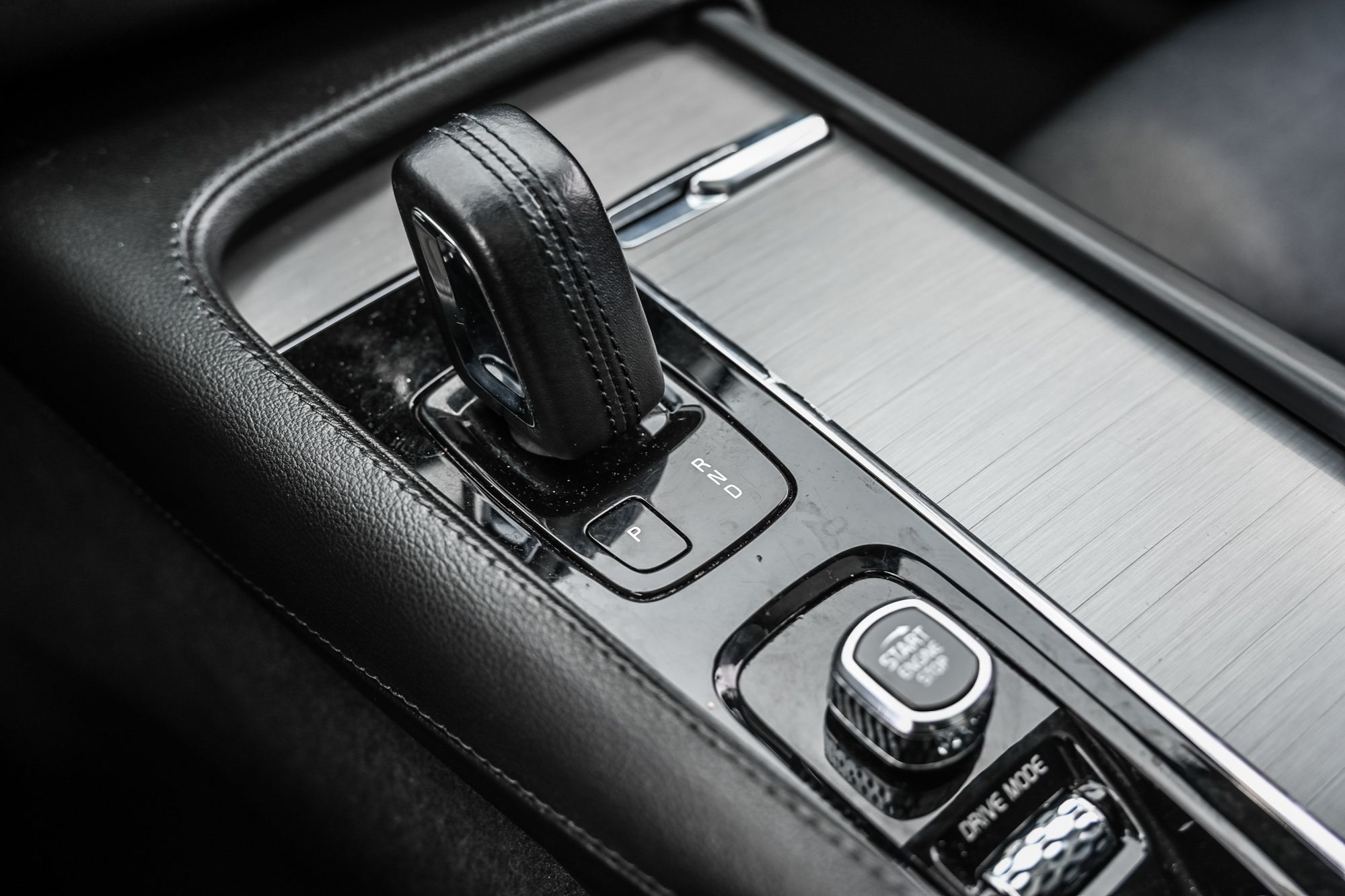 2021 Volvo XC90 in Pointe-Claire, Quebec