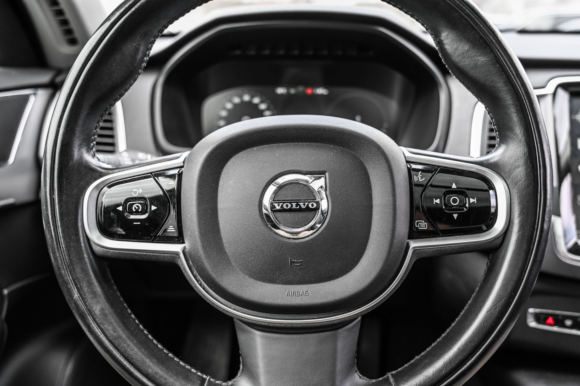 Volvo XC90  2021 à Pointe-Claire, Québec