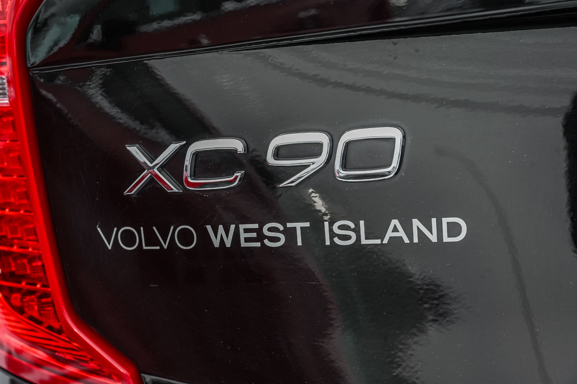 2021 Volvo XC90 in Pointe-Claire, Quebec