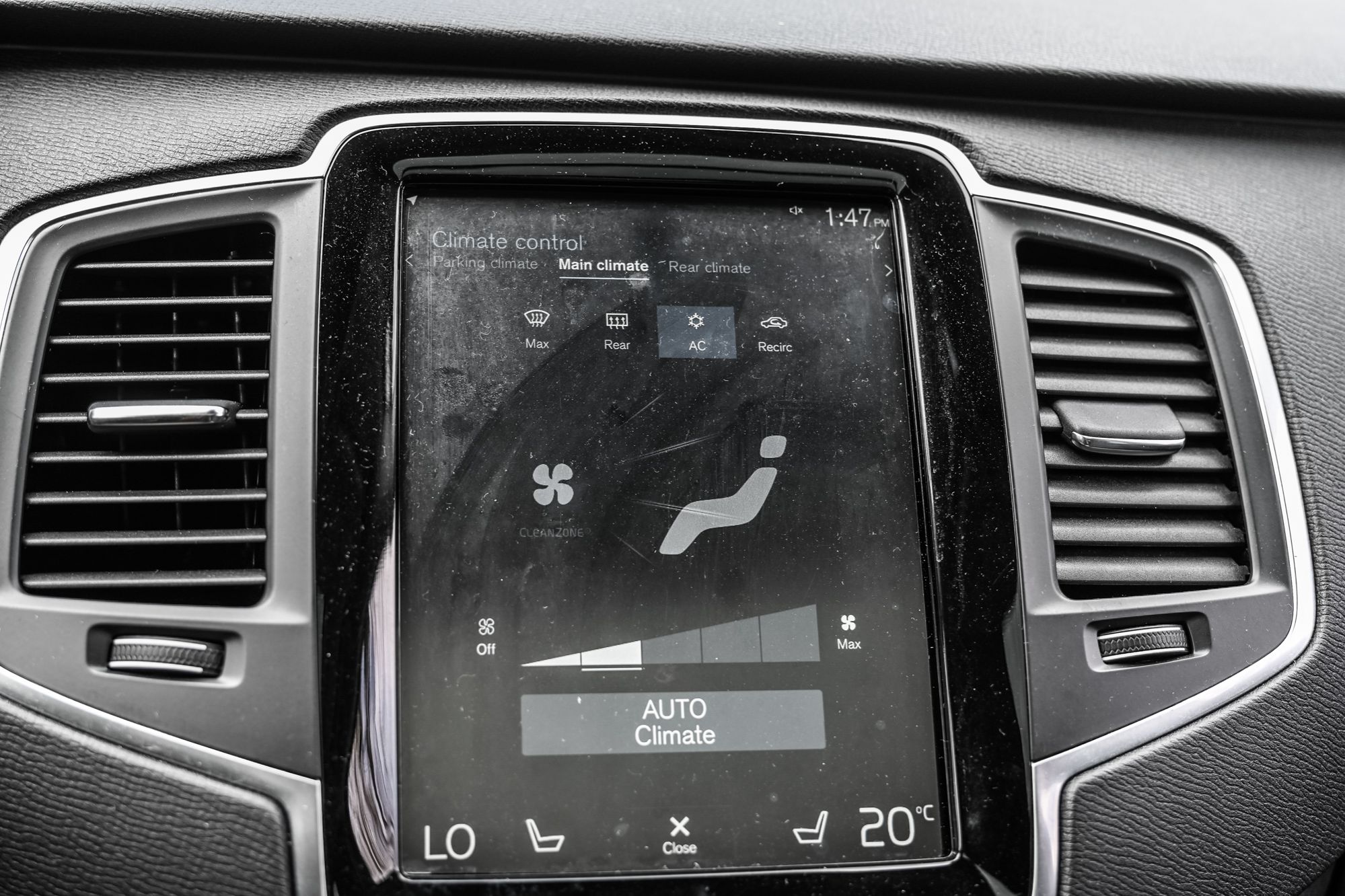 Volvo XC90  2021 à Pointe-Claire, Québec