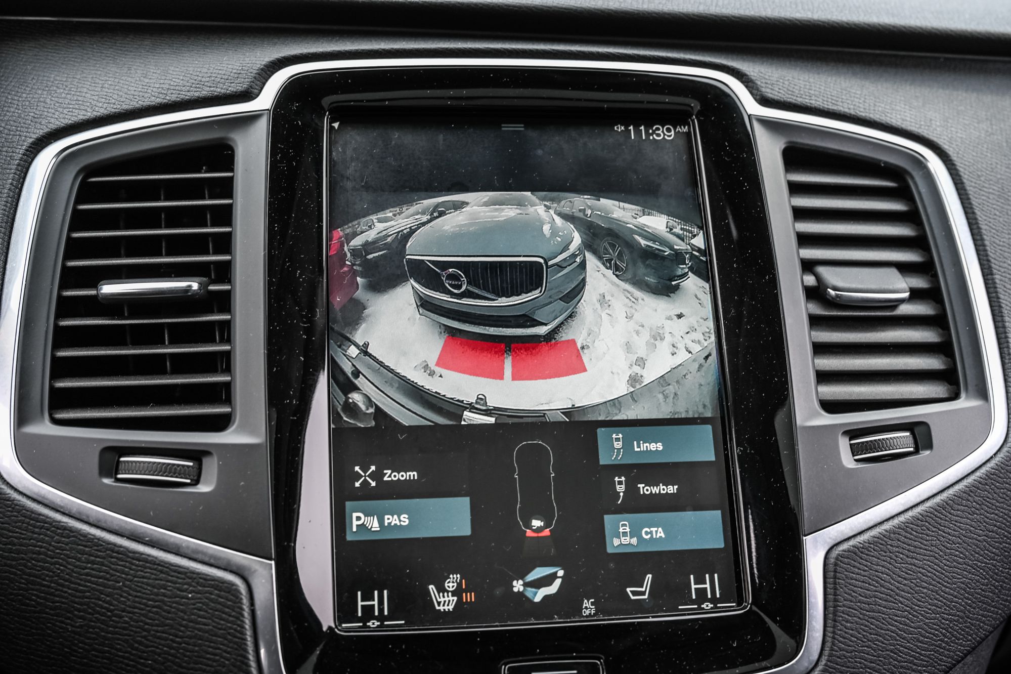 2021 Volvo XC90 in Pointe-Claire, Quebec