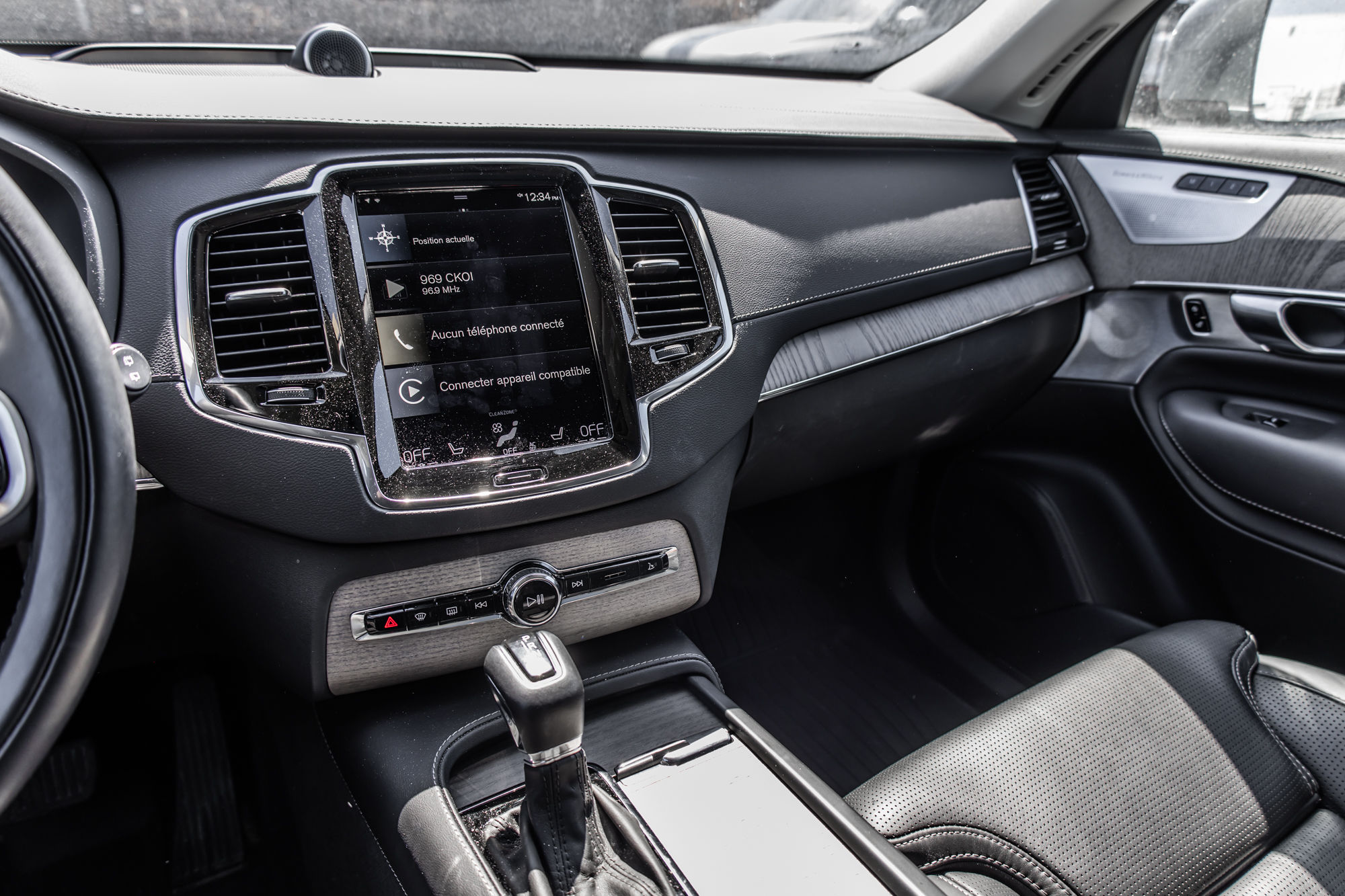 2022 Volvo XC90 in Pointe-Claire, Quebec