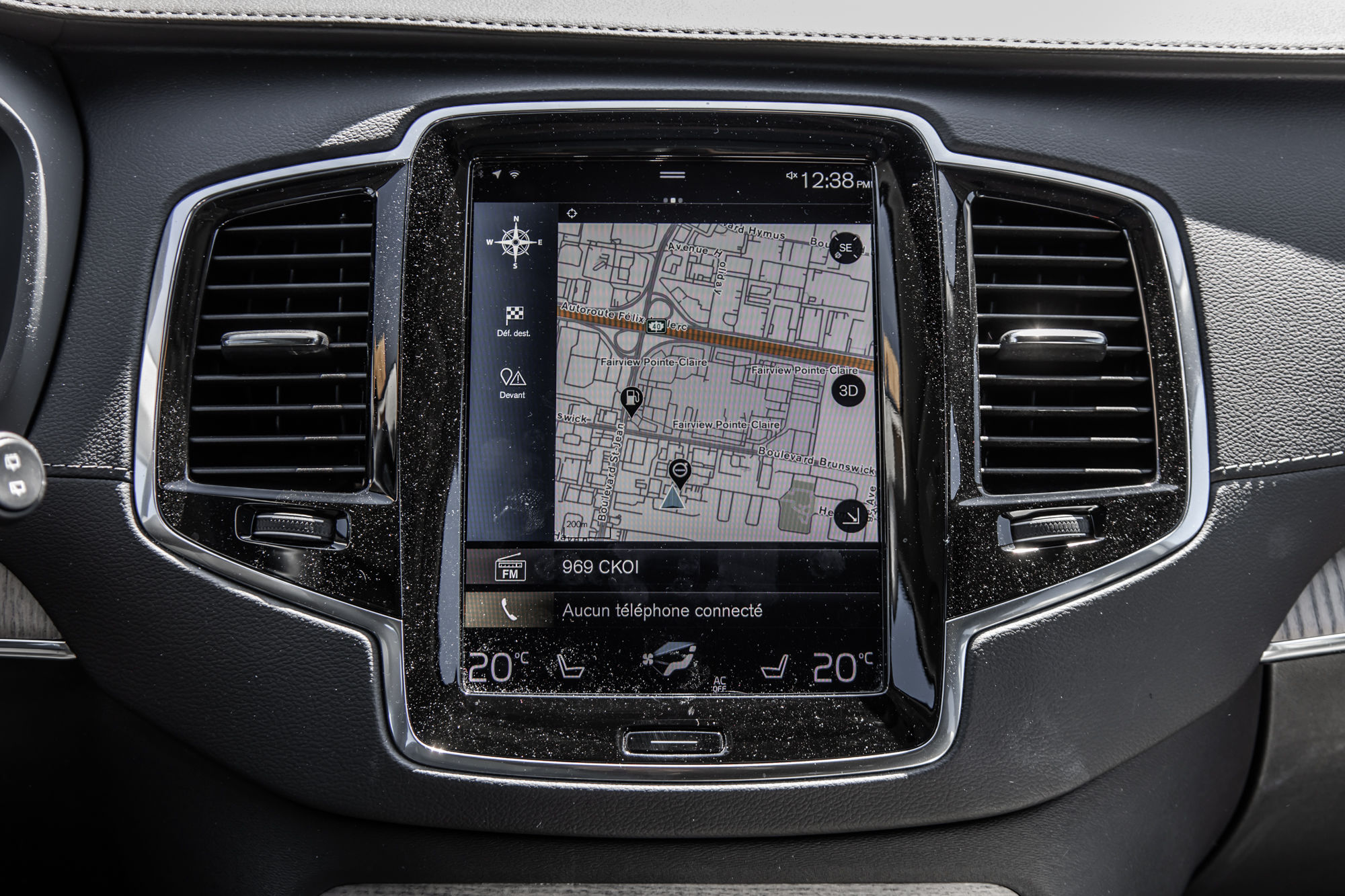 2022 Volvo XC90 in Pointe-Claire, Quebec