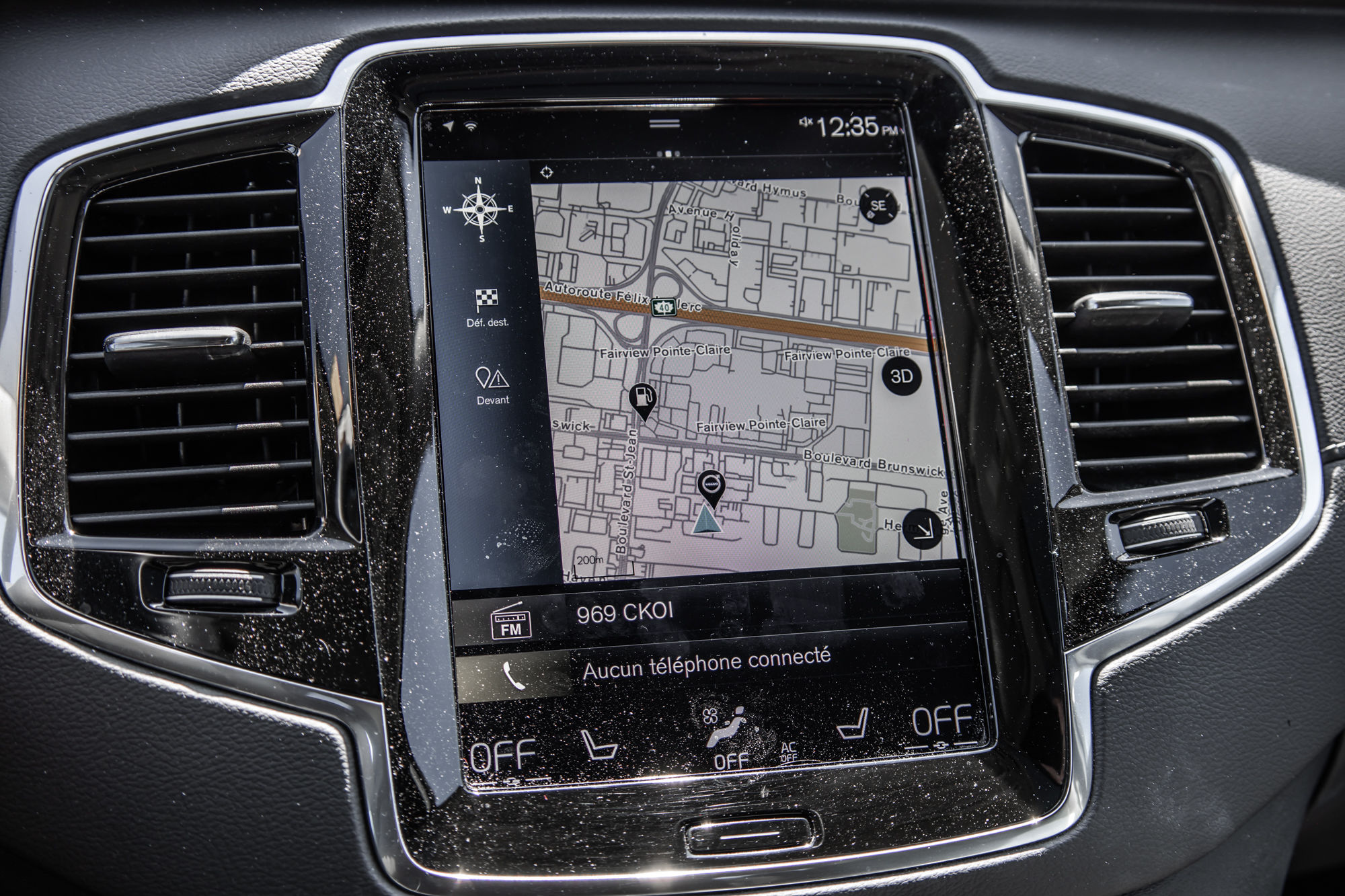 2022 Volvo XC90 in Pointe-Claire, Quebec