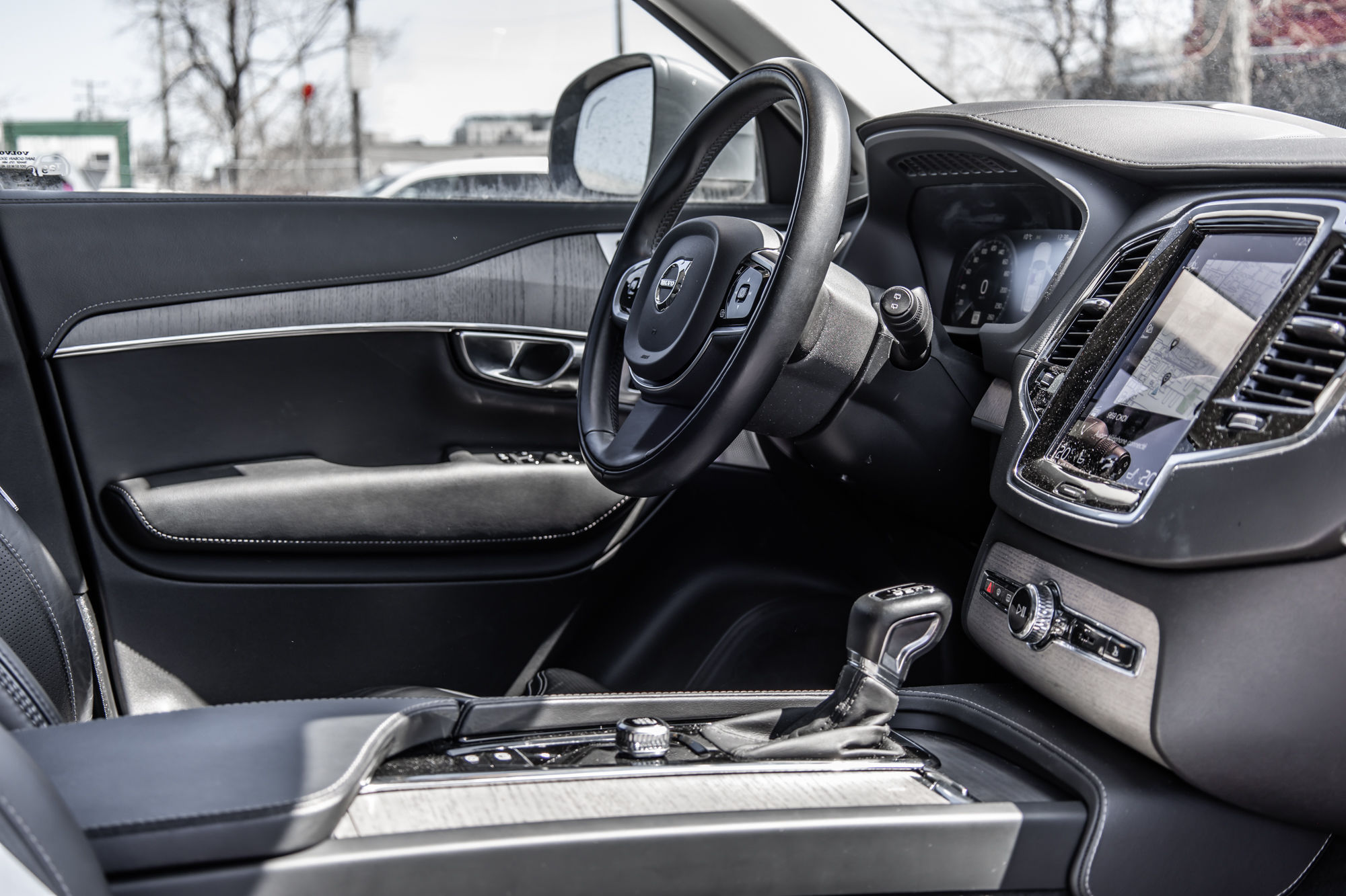 2022 Volvo XC90 in Pointe-Claire, Quebec