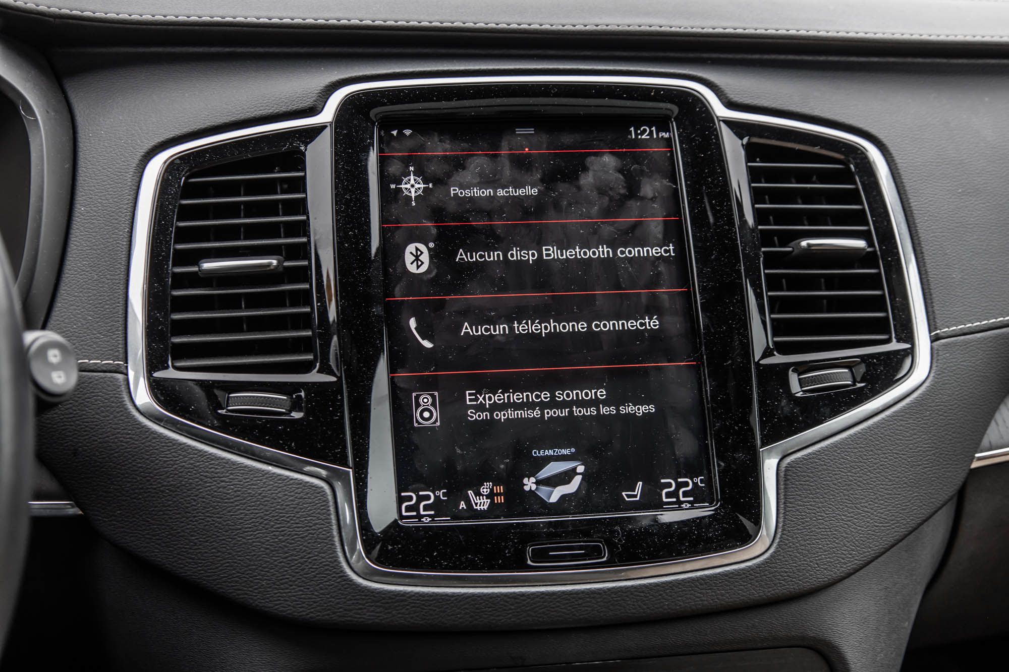 2022 Volvo XC90 in Pointe-Claire, Quebec