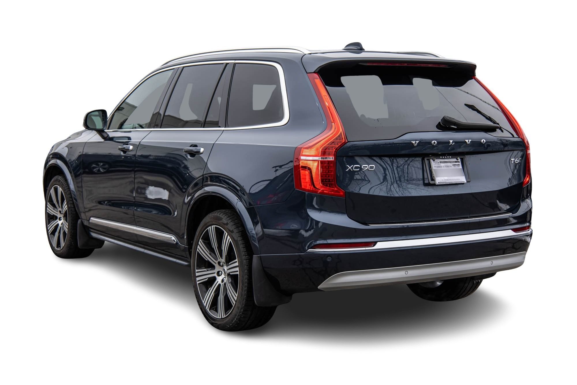 2022 Volvo XC90 in Pointe-Claire, Quebec