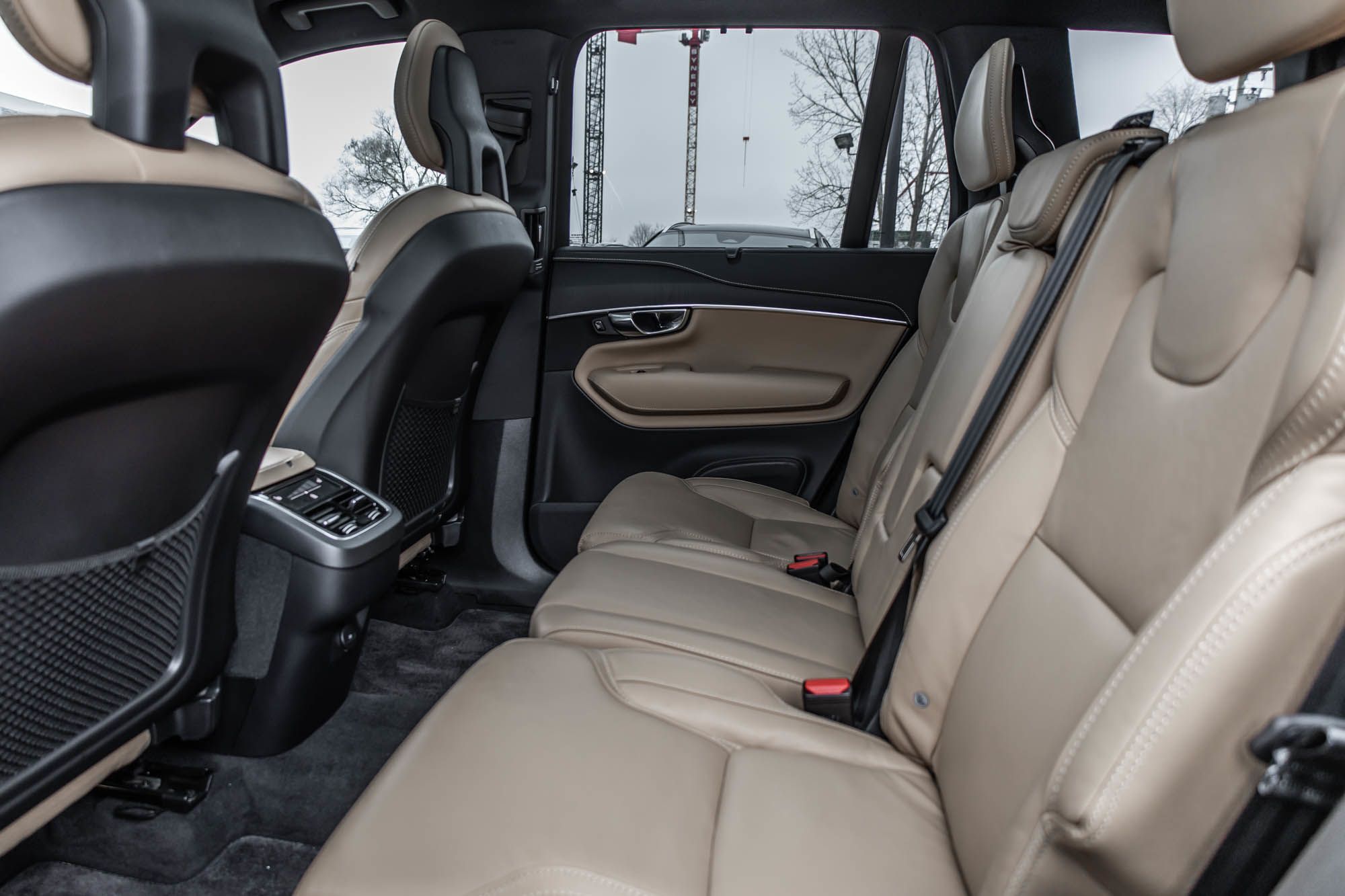 2022 Volvo XC90 in Pointe-Claire, Quebec