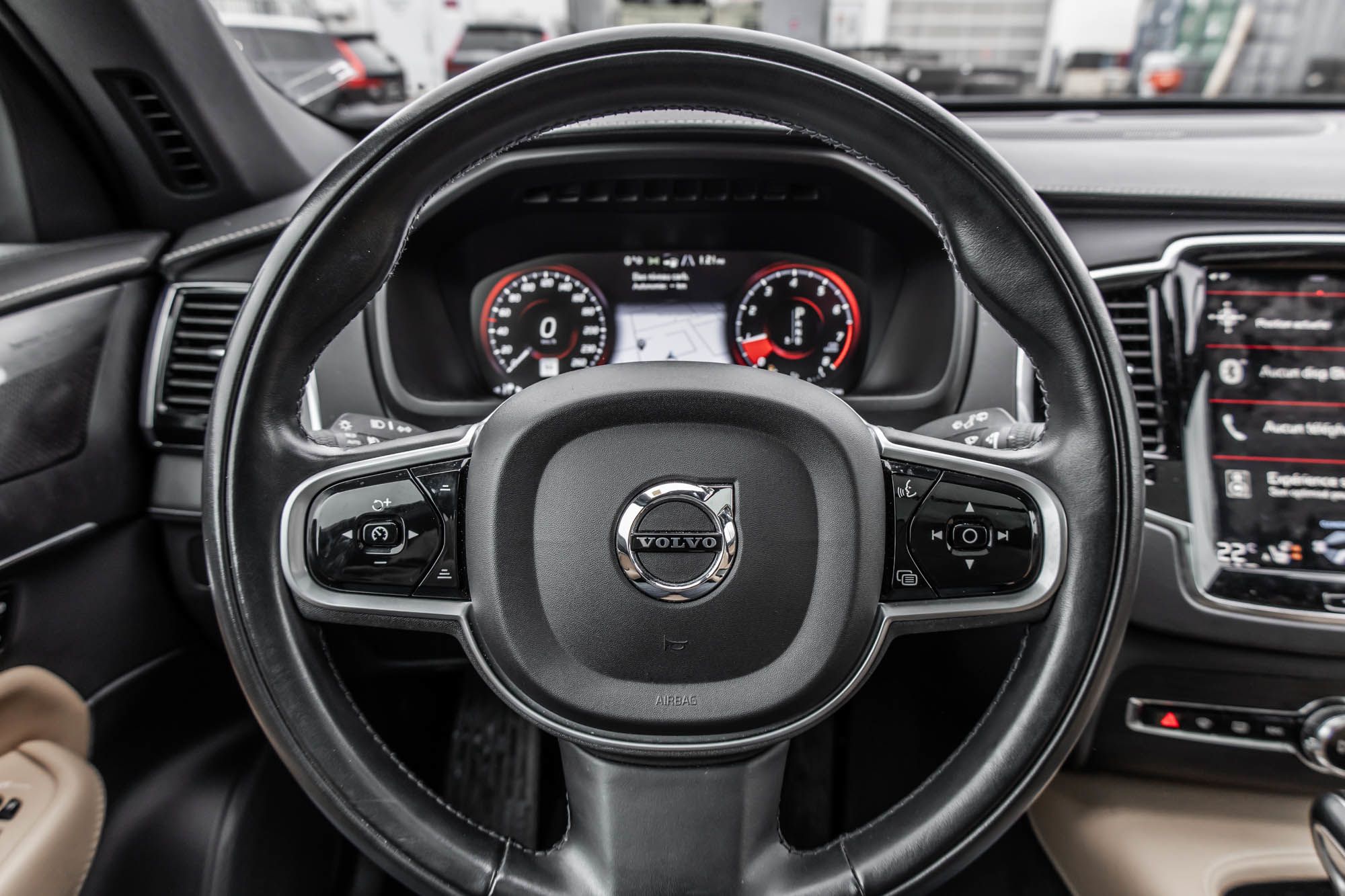 2022 Volvo XC90 in Pointe-Claire, Quebec