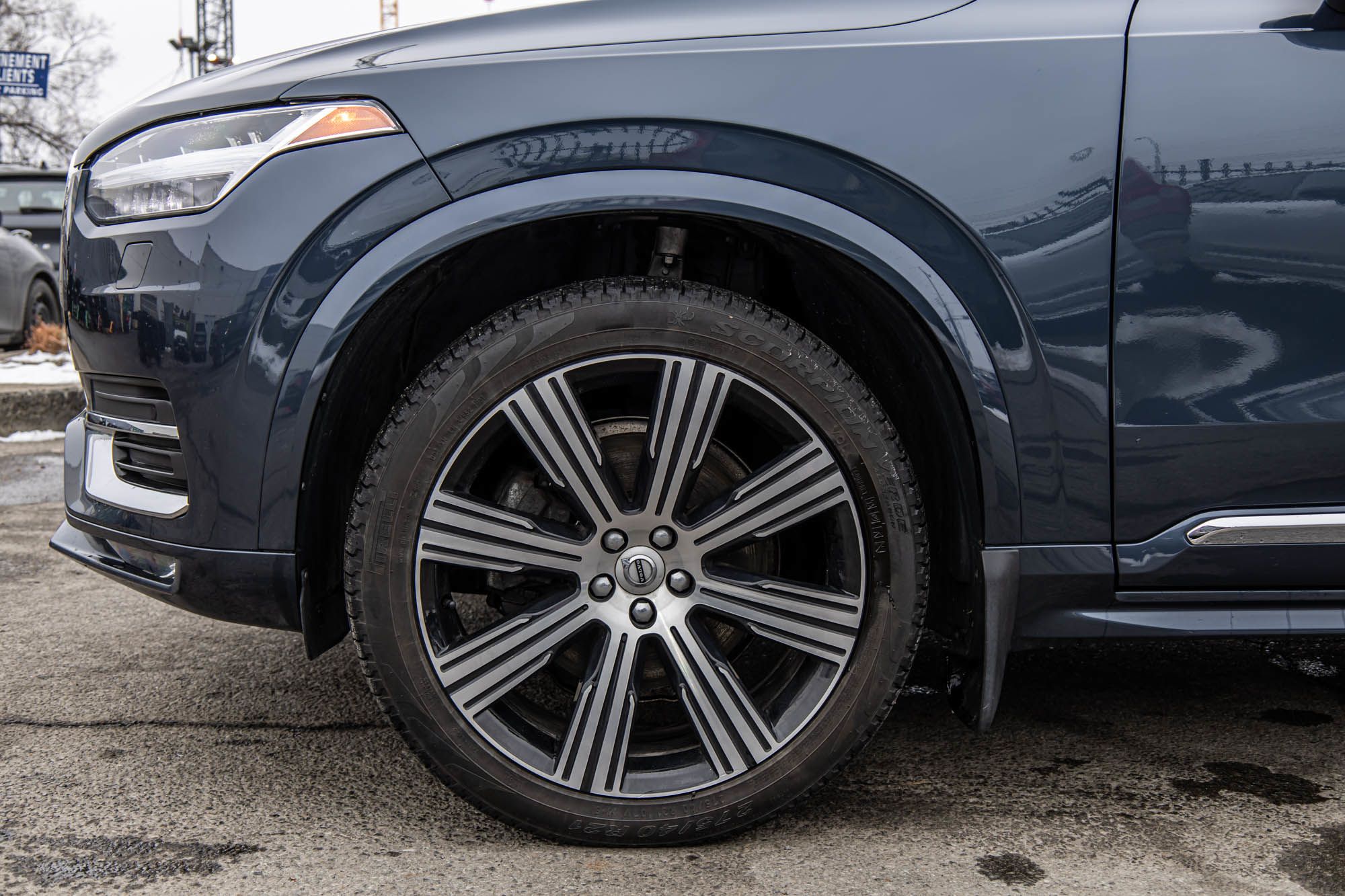 2022 Volvo XC90 in Pointe-Claire, Quebec