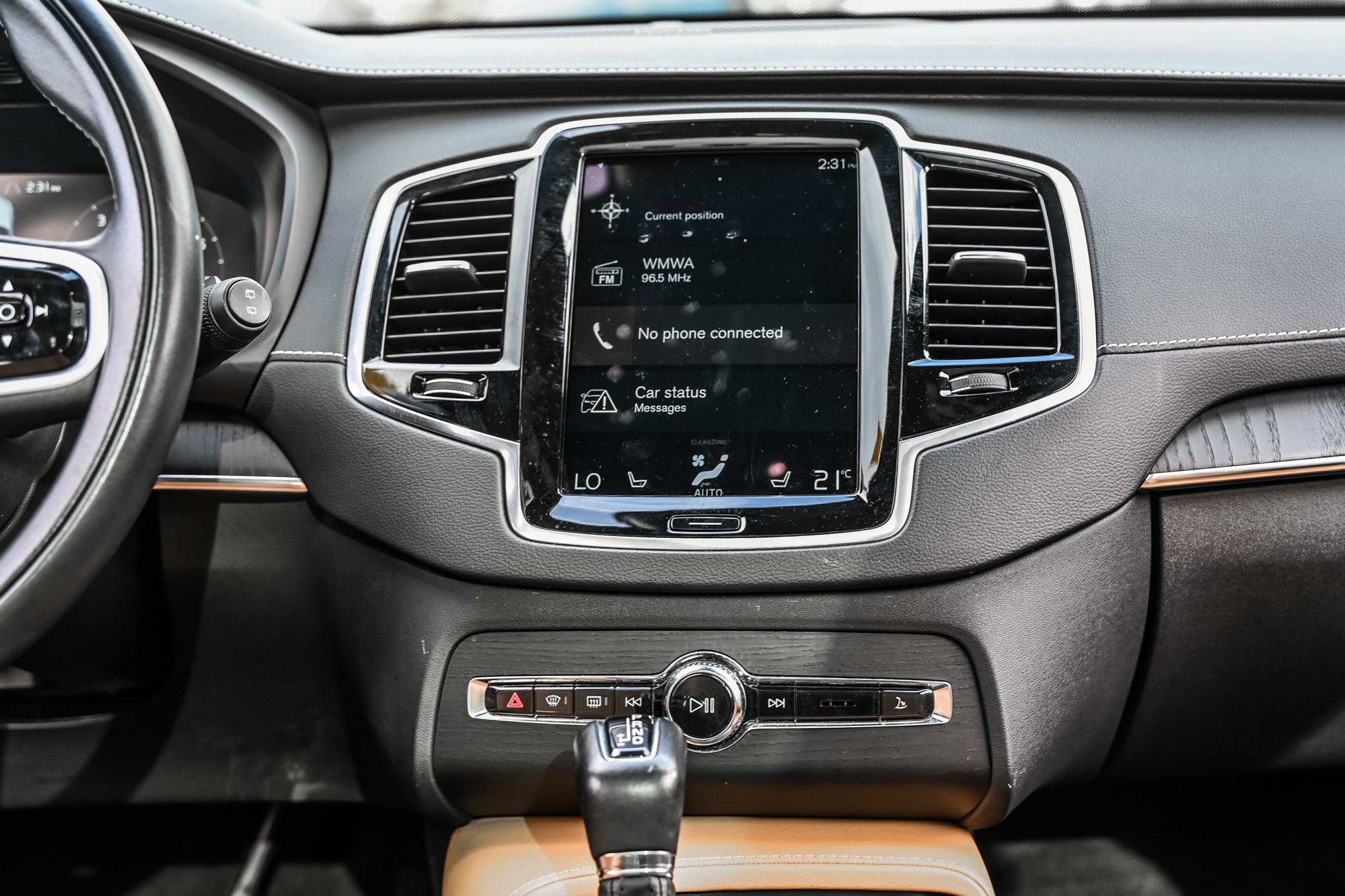 2022 Volvo XC90 in Pointe-Claire, Quebec