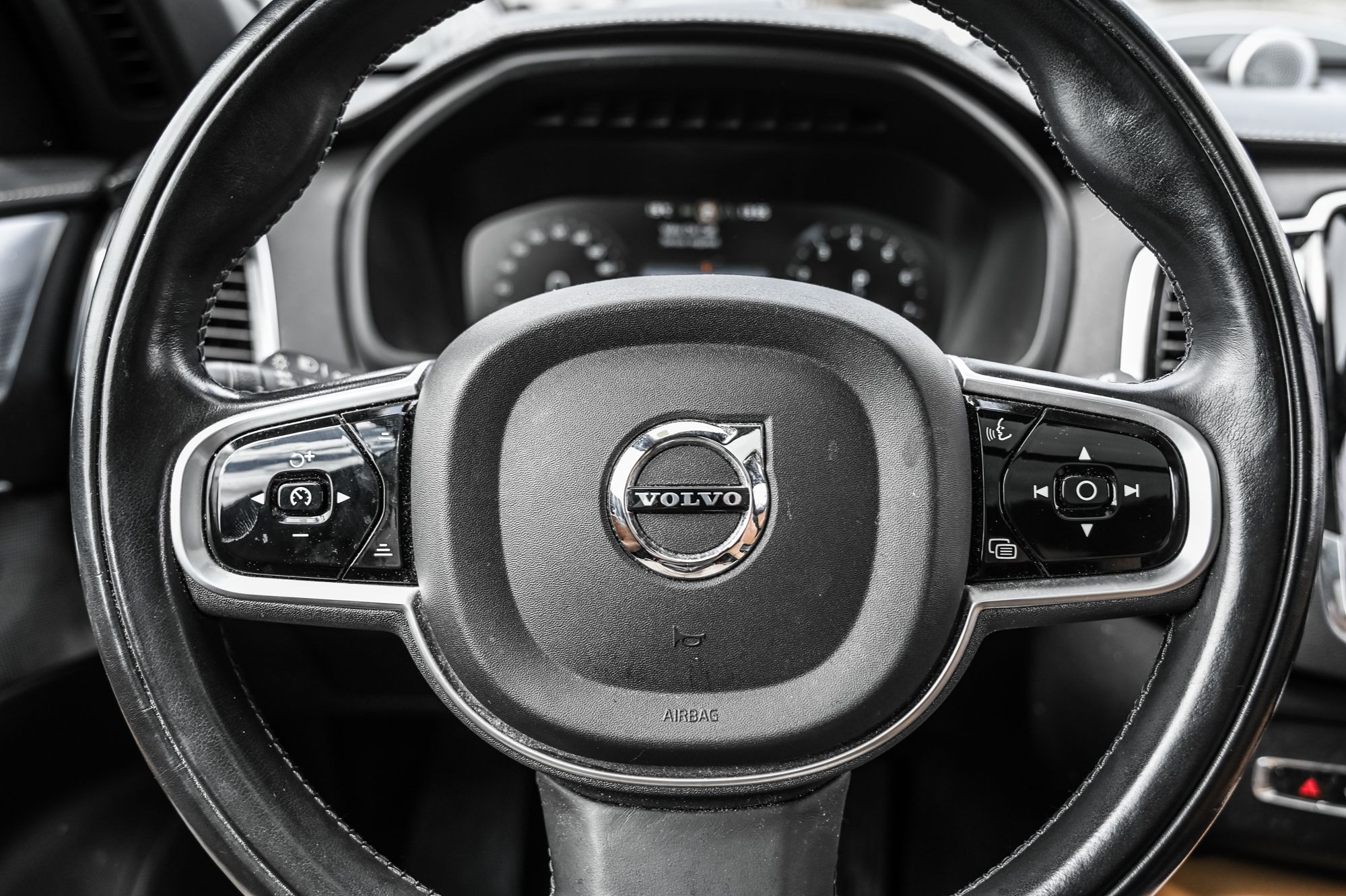 Volvo XC90  2022 à Pointe-Claire, Québec