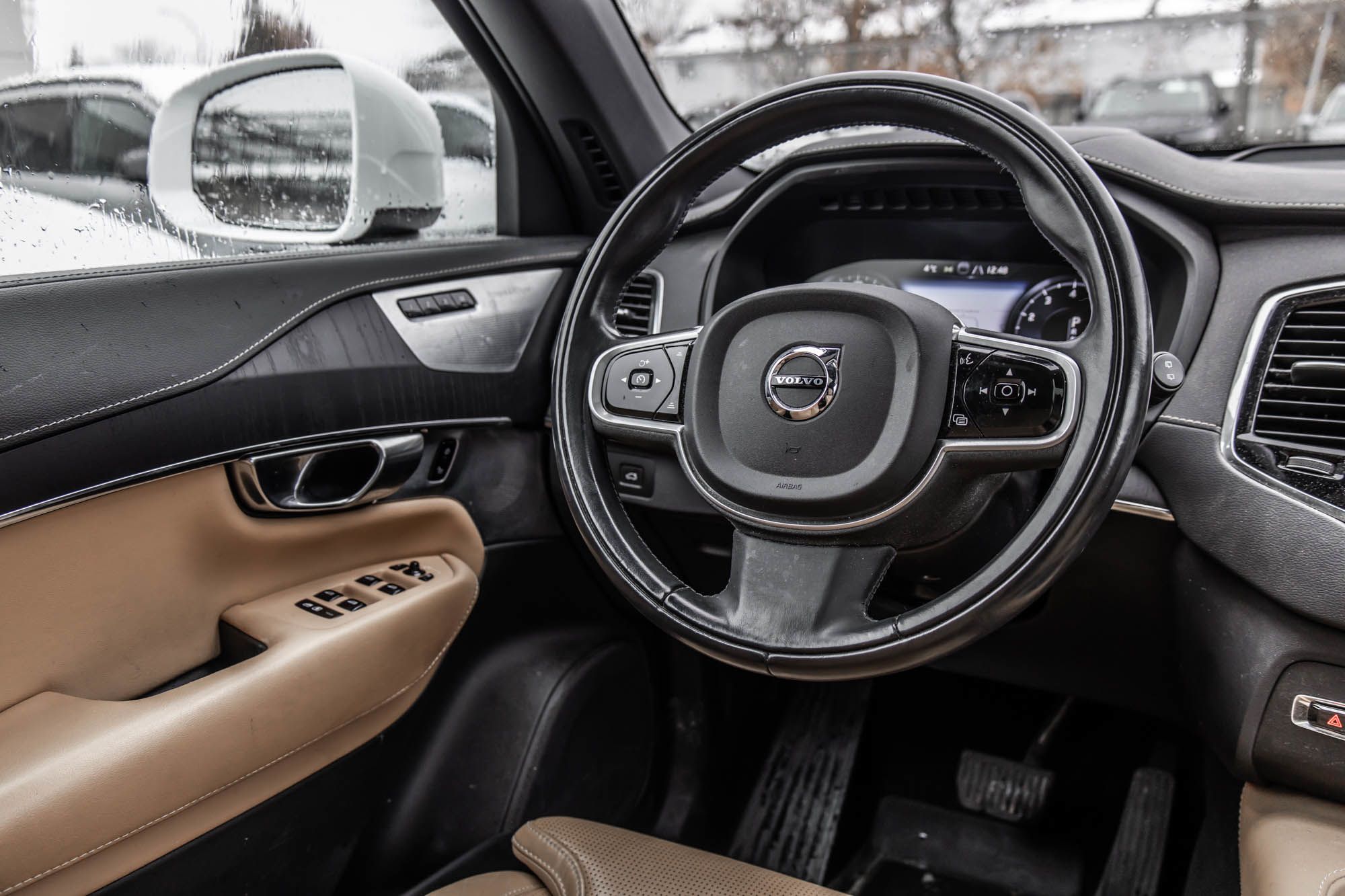 Volvo XC90  2022 à Pointe-Claire, Québec