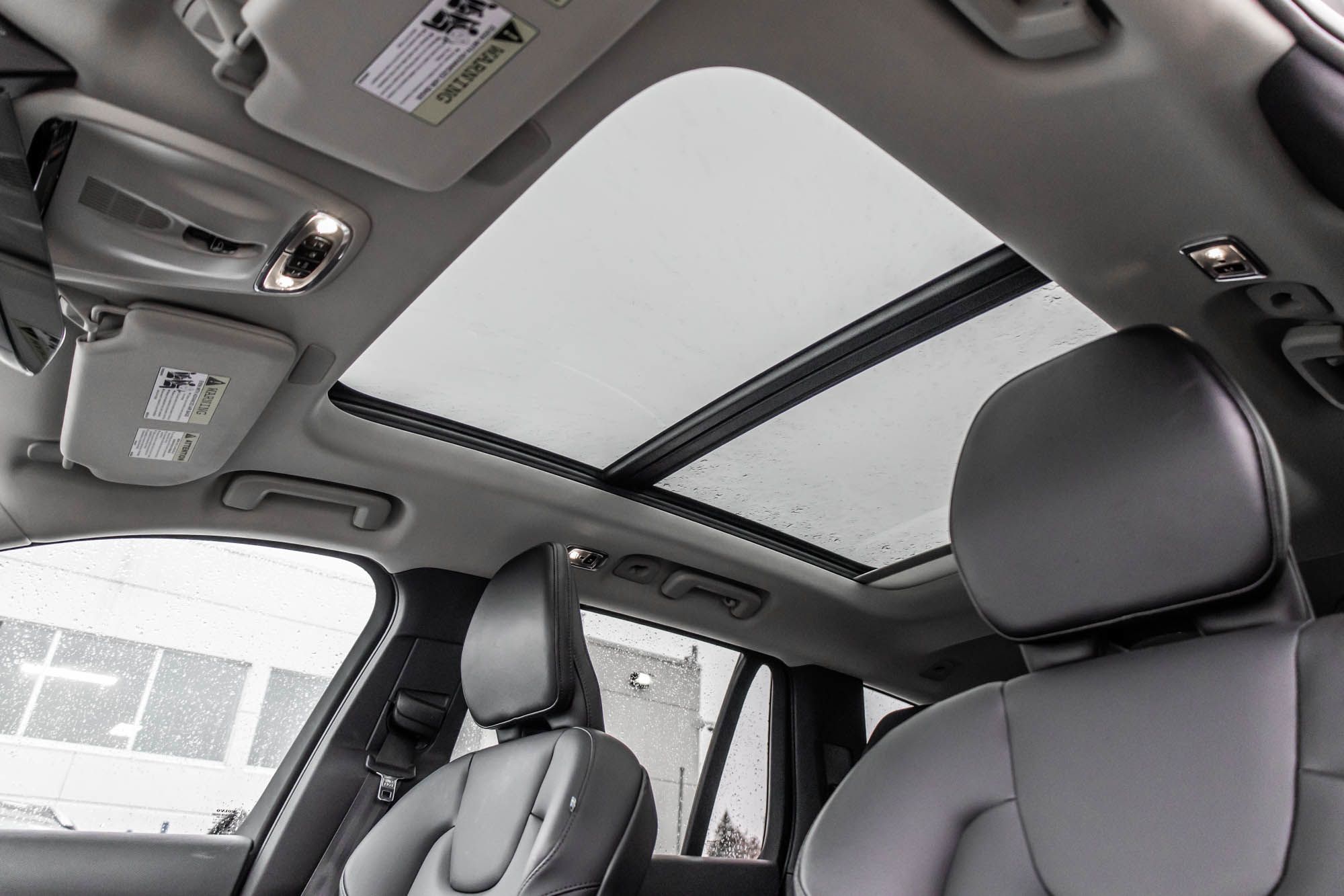 Volvo XC90  2022 à Pointe-Claire, Québec